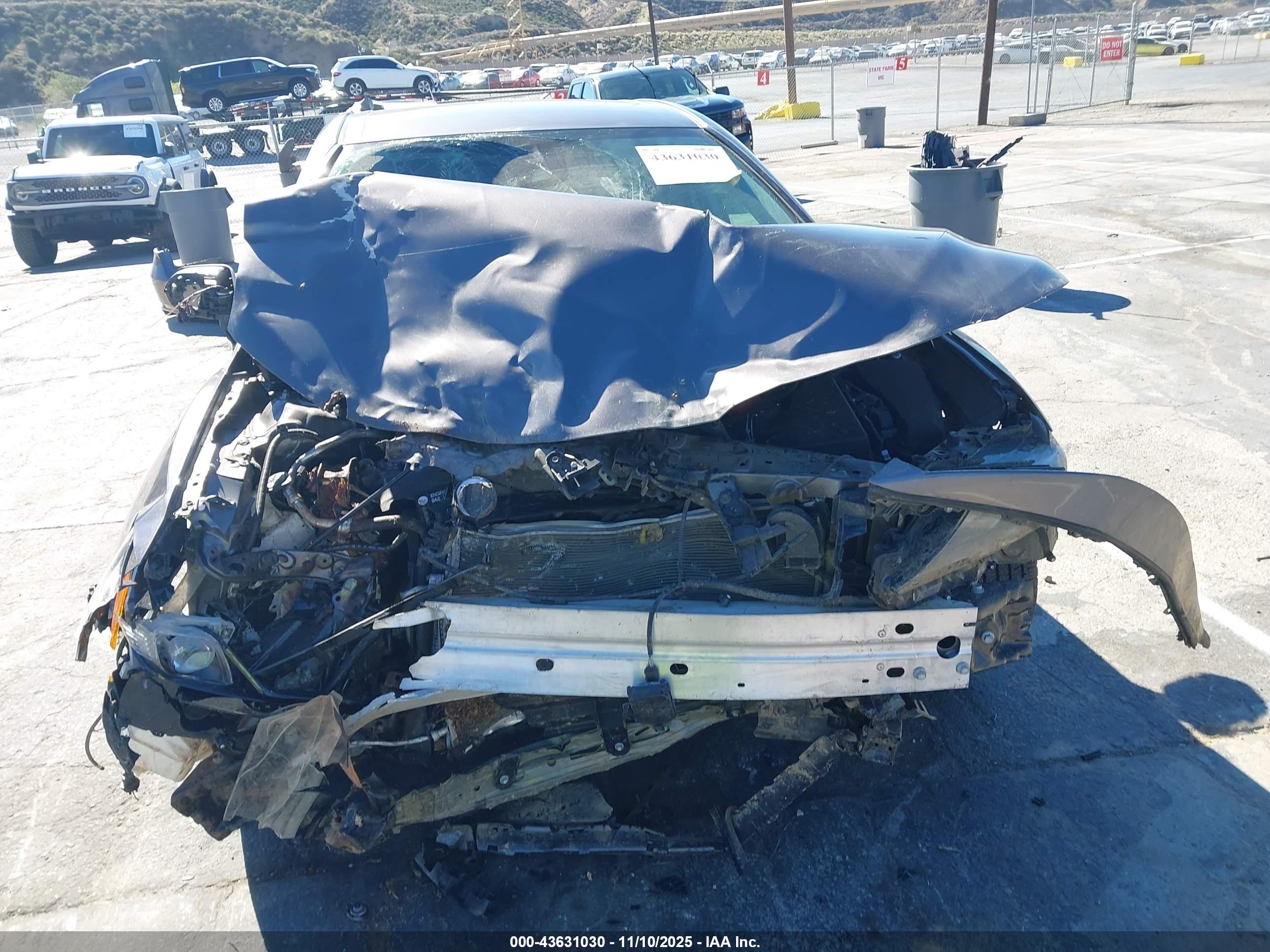 TOYOTA CAMRY image 6