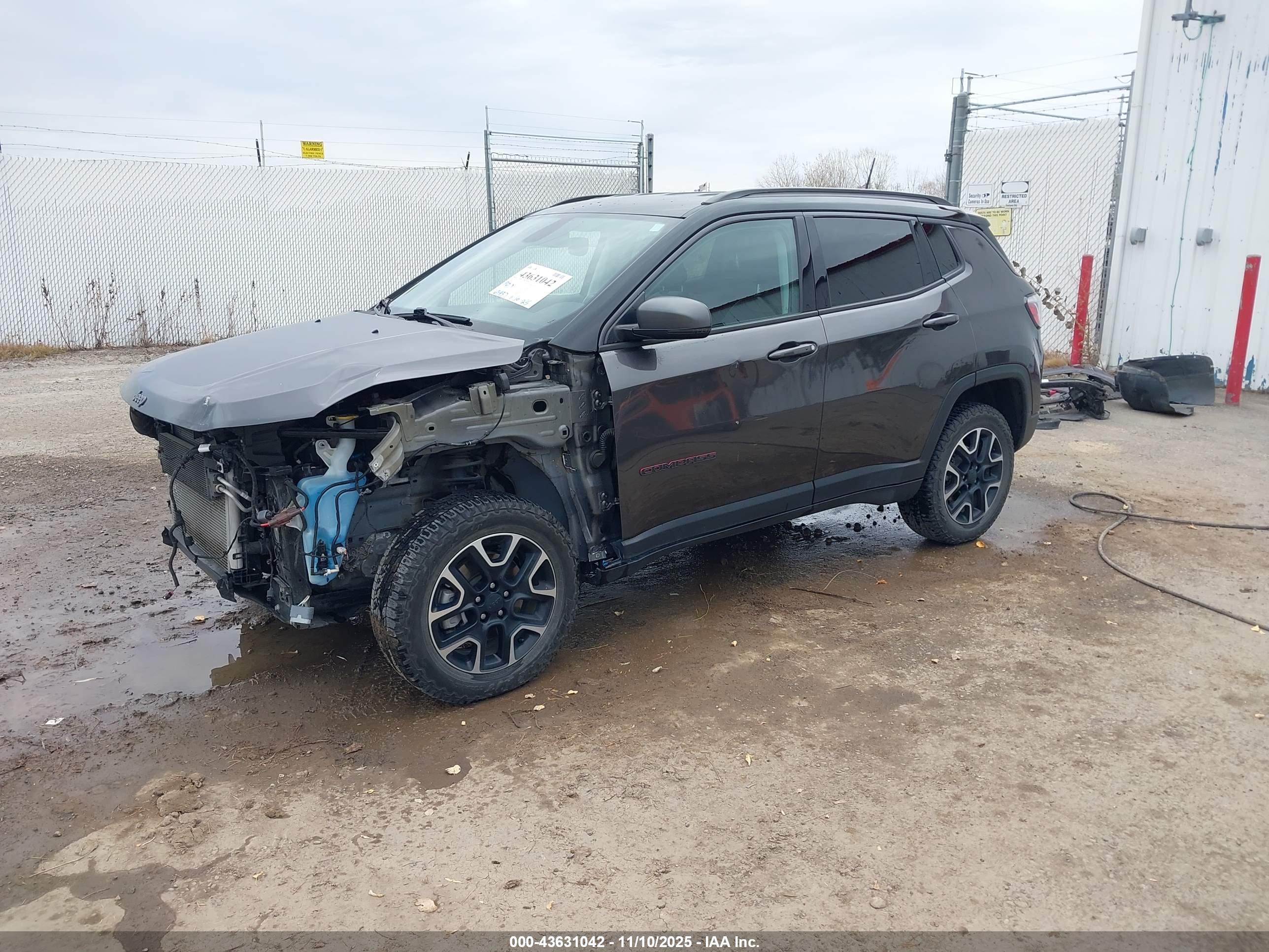 JEEP COMPASS image 2