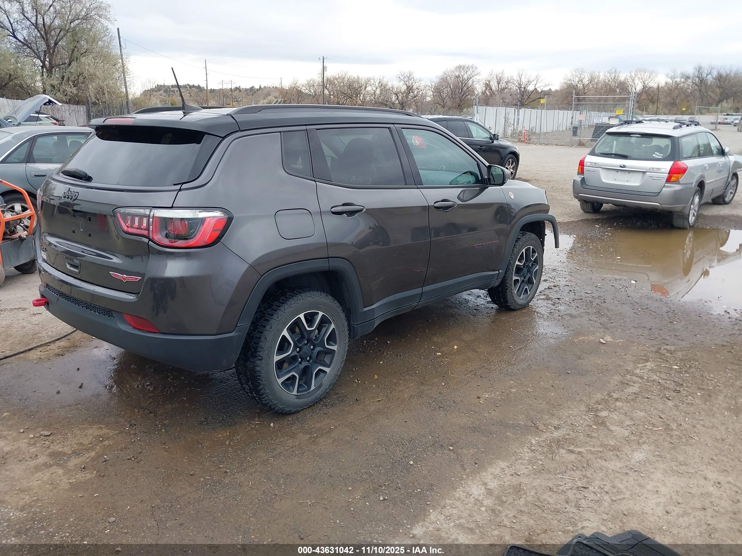JEEP COMPASS image 4