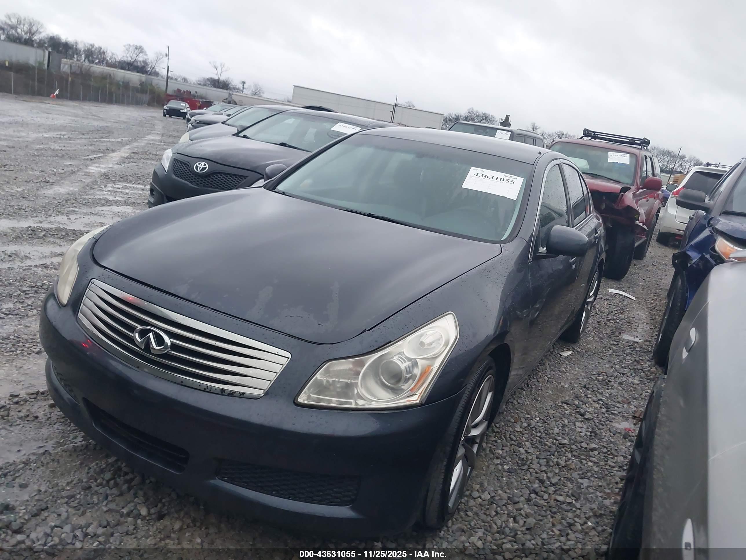 INFINITI G35 image 2