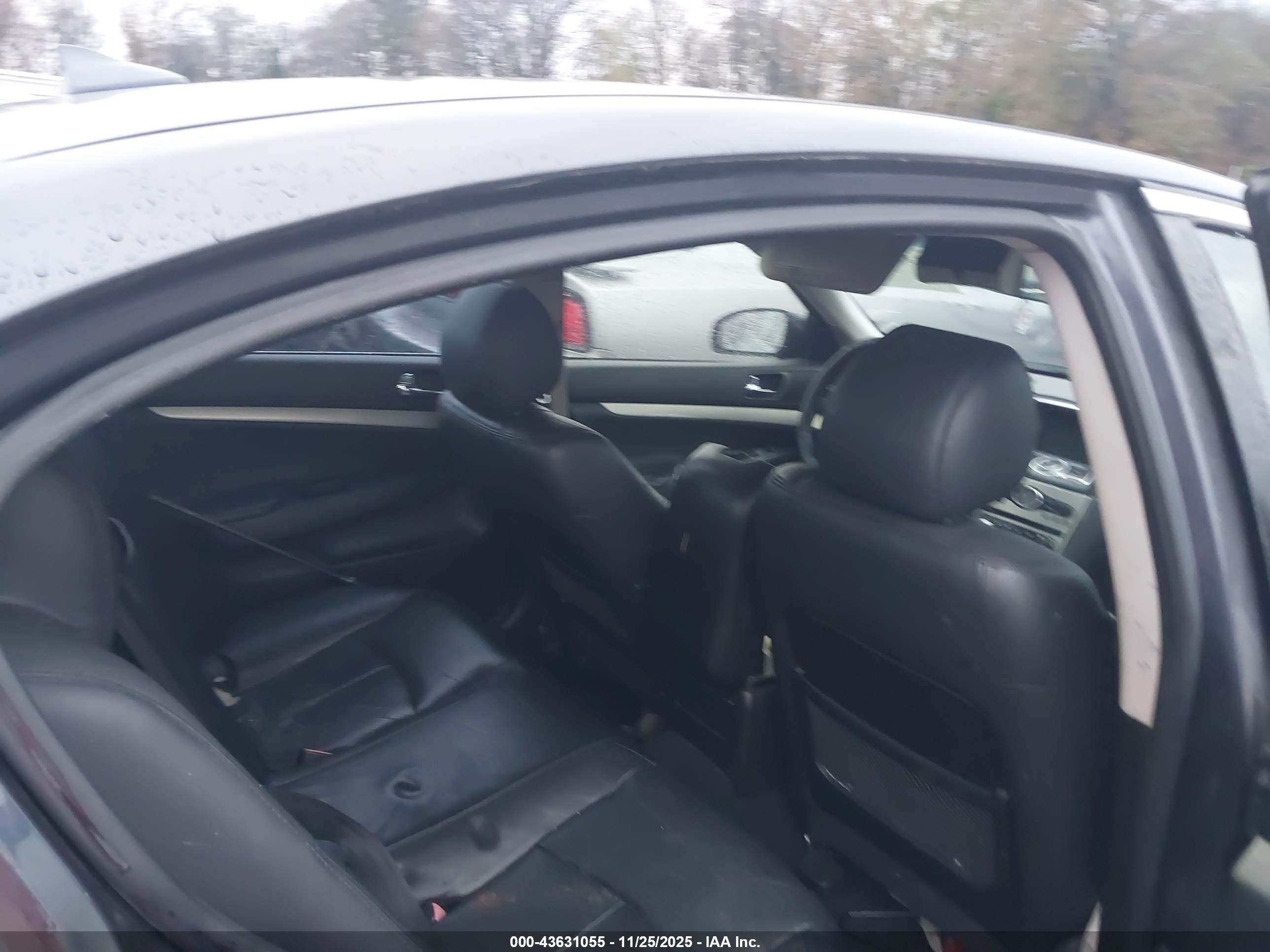 INFINITI G35 image 8