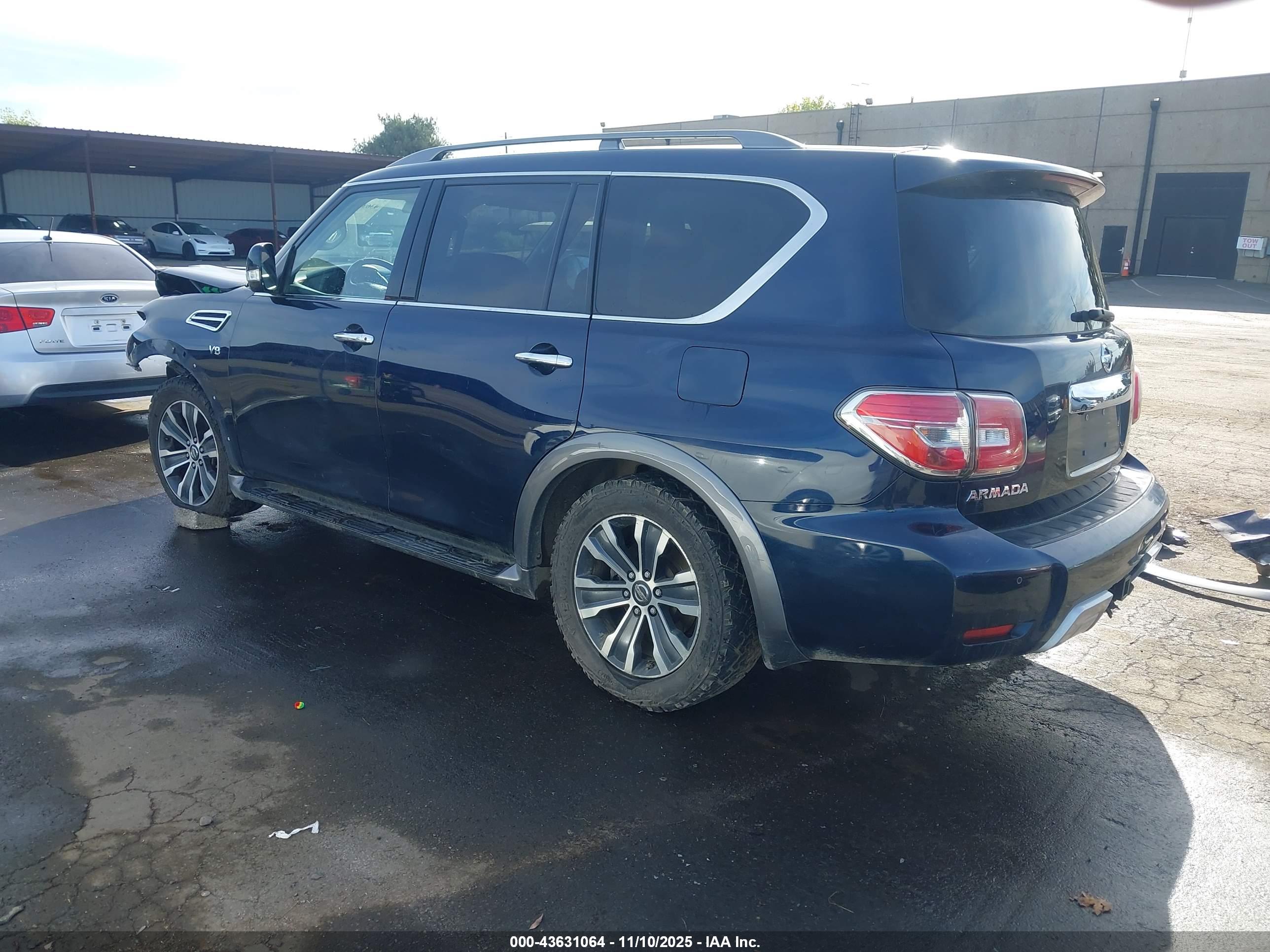 NISSAN ARMADA image 3