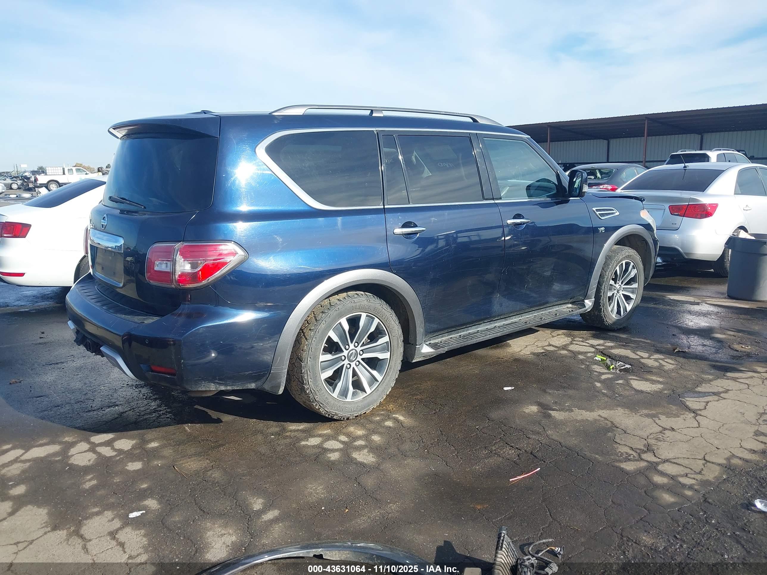 NISSAN ARMADA image 4