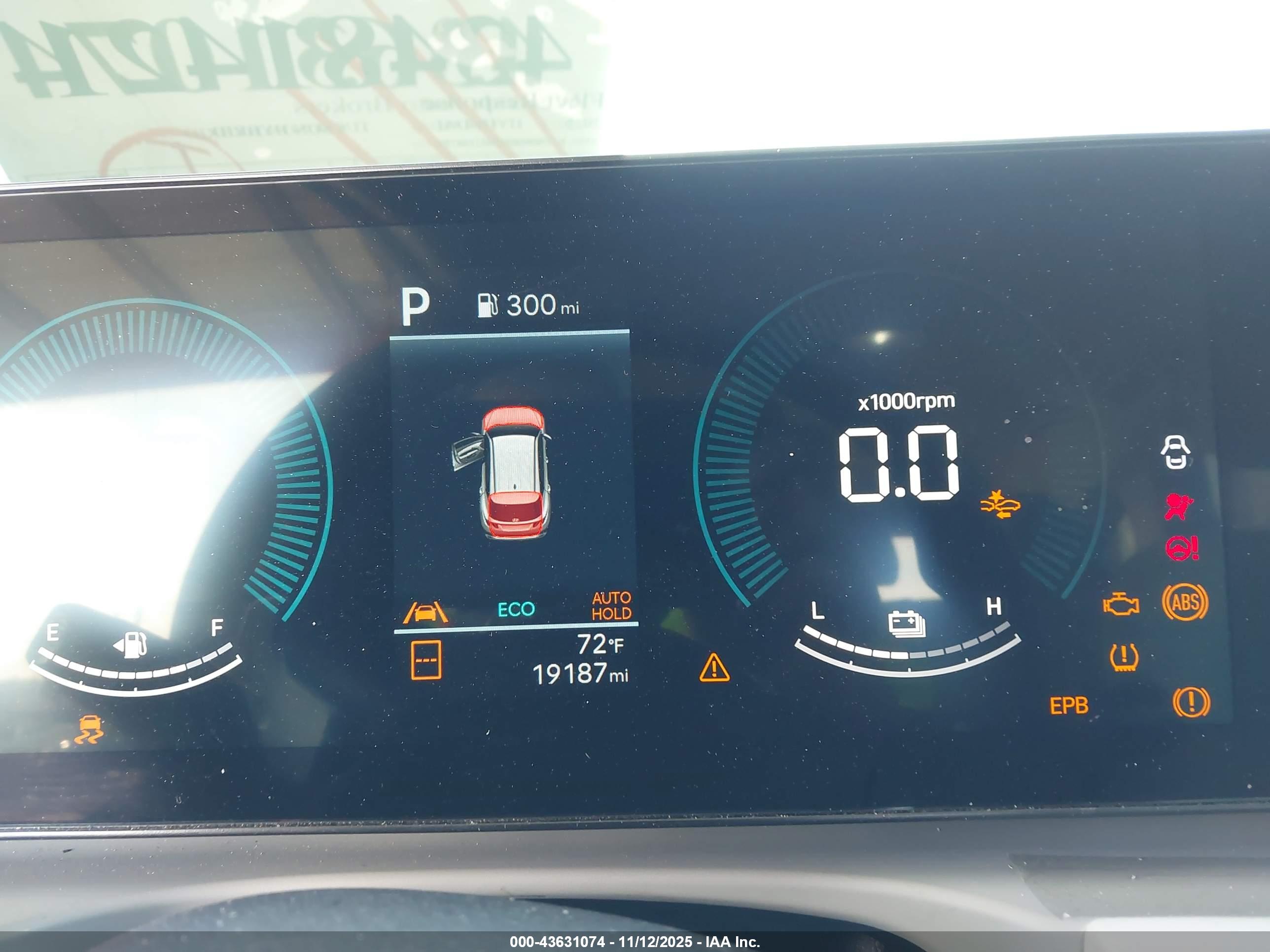 HYUNDAI TUCSON image 7