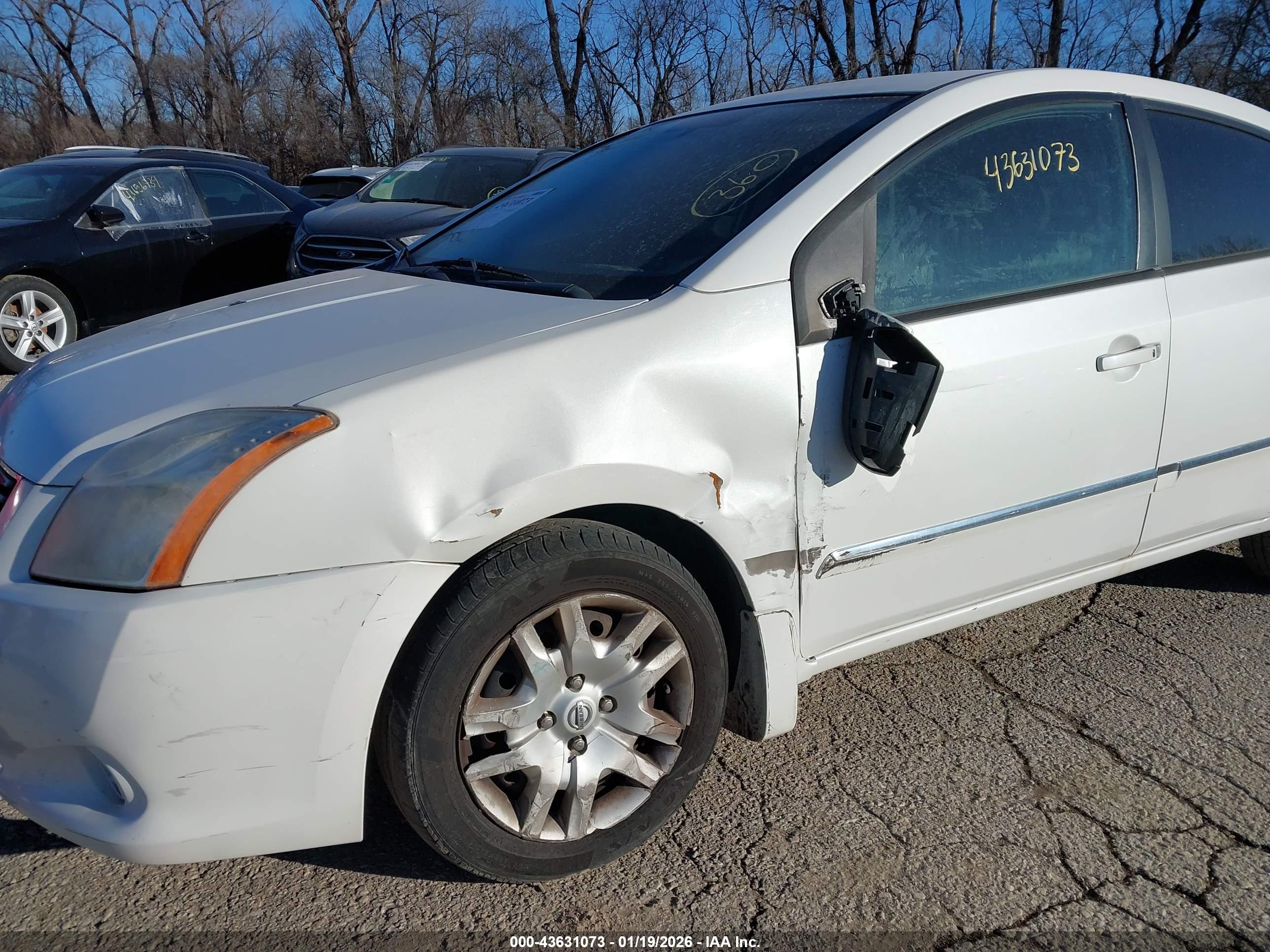 NISSAN SENTRA image 6