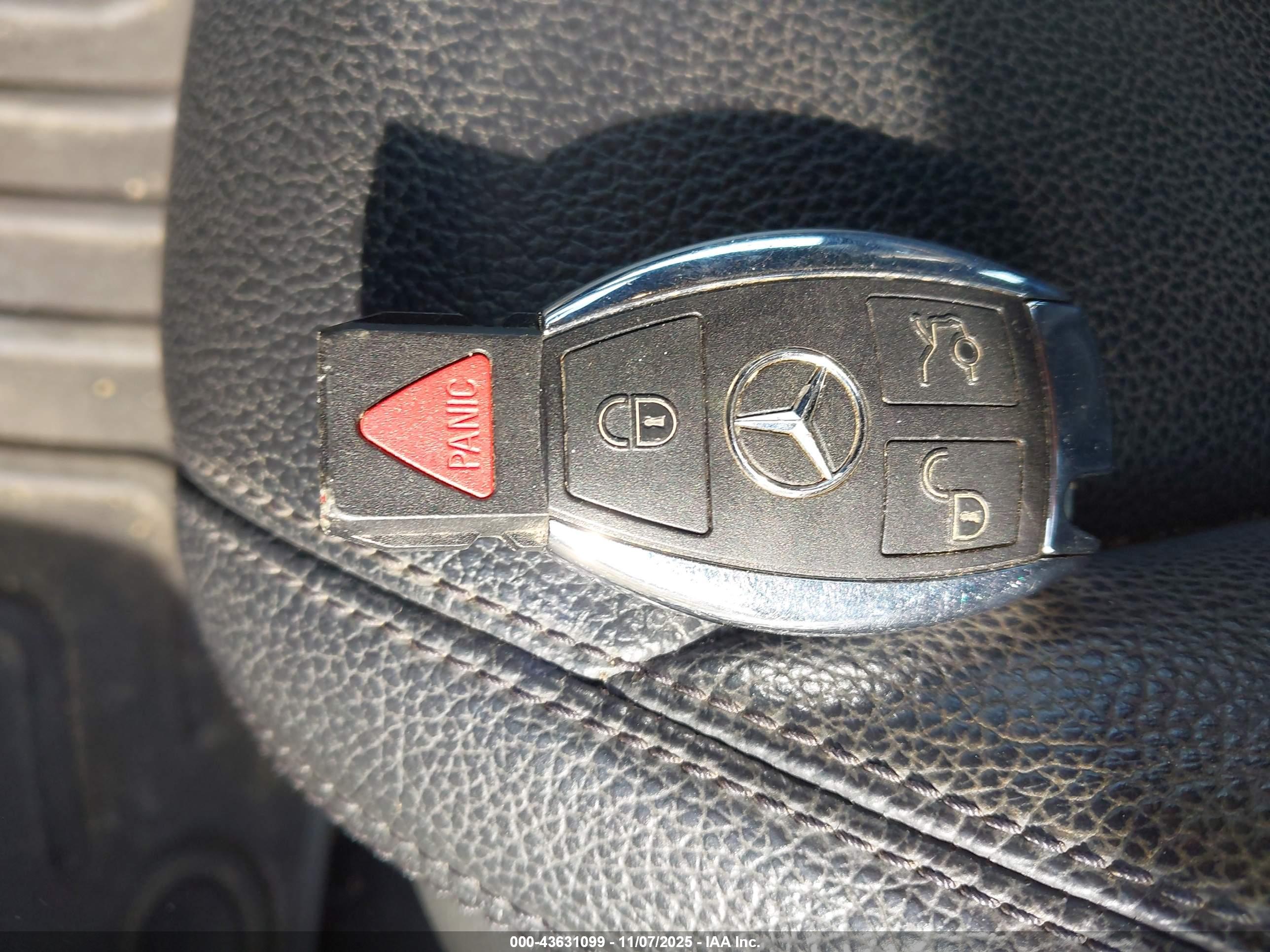 MERCEDES-BENZ CLA image 11