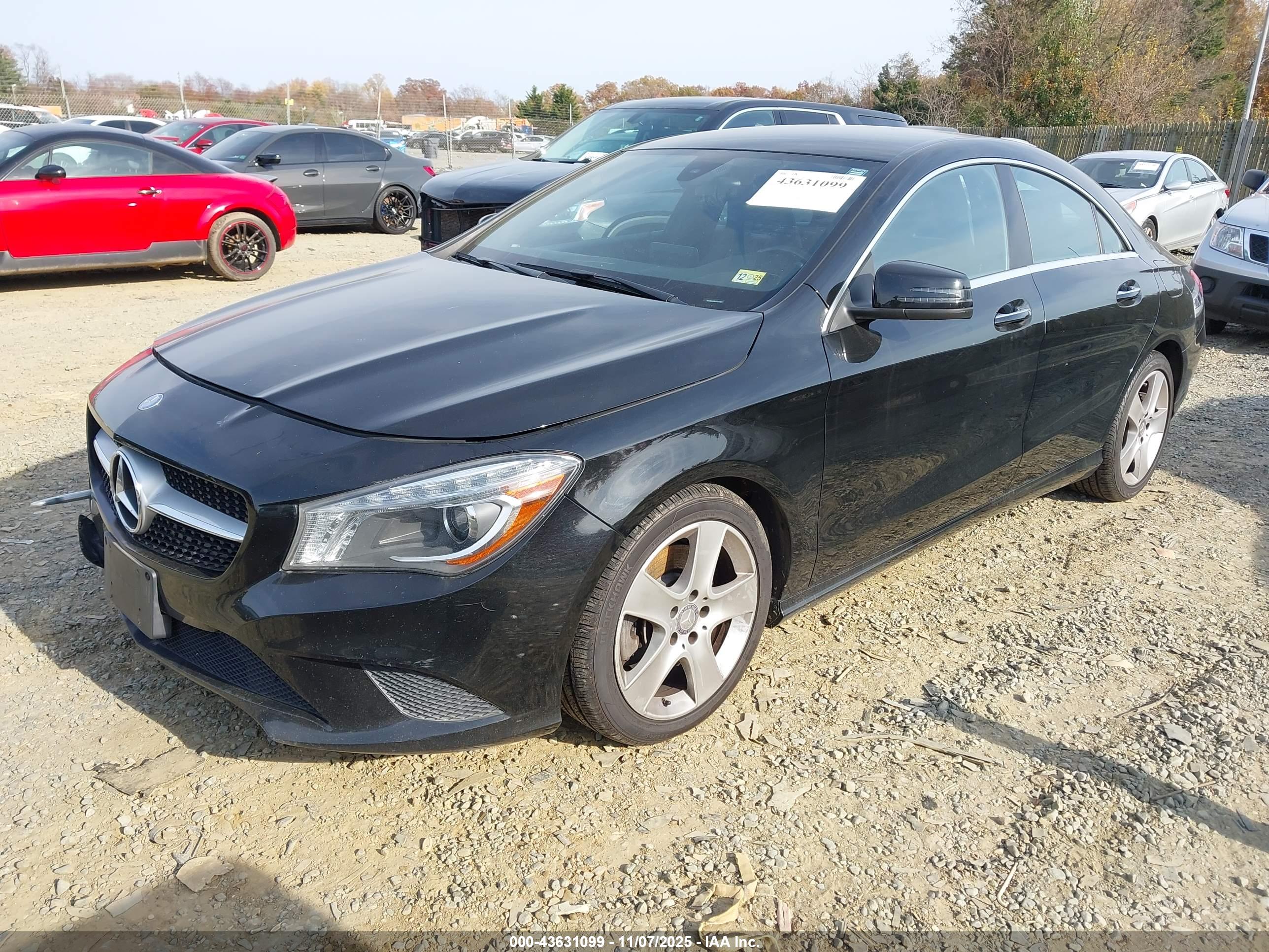 MERCEDES-BENZ CLA image 2