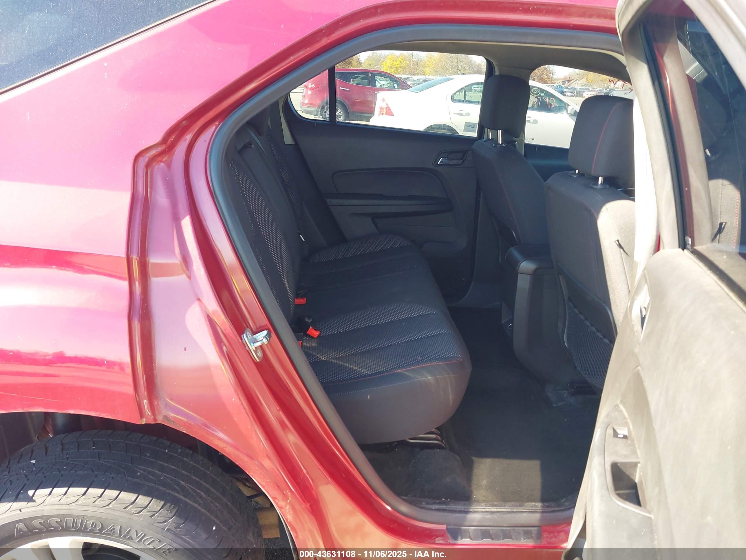 CHEVROLET EQUINOX image 8