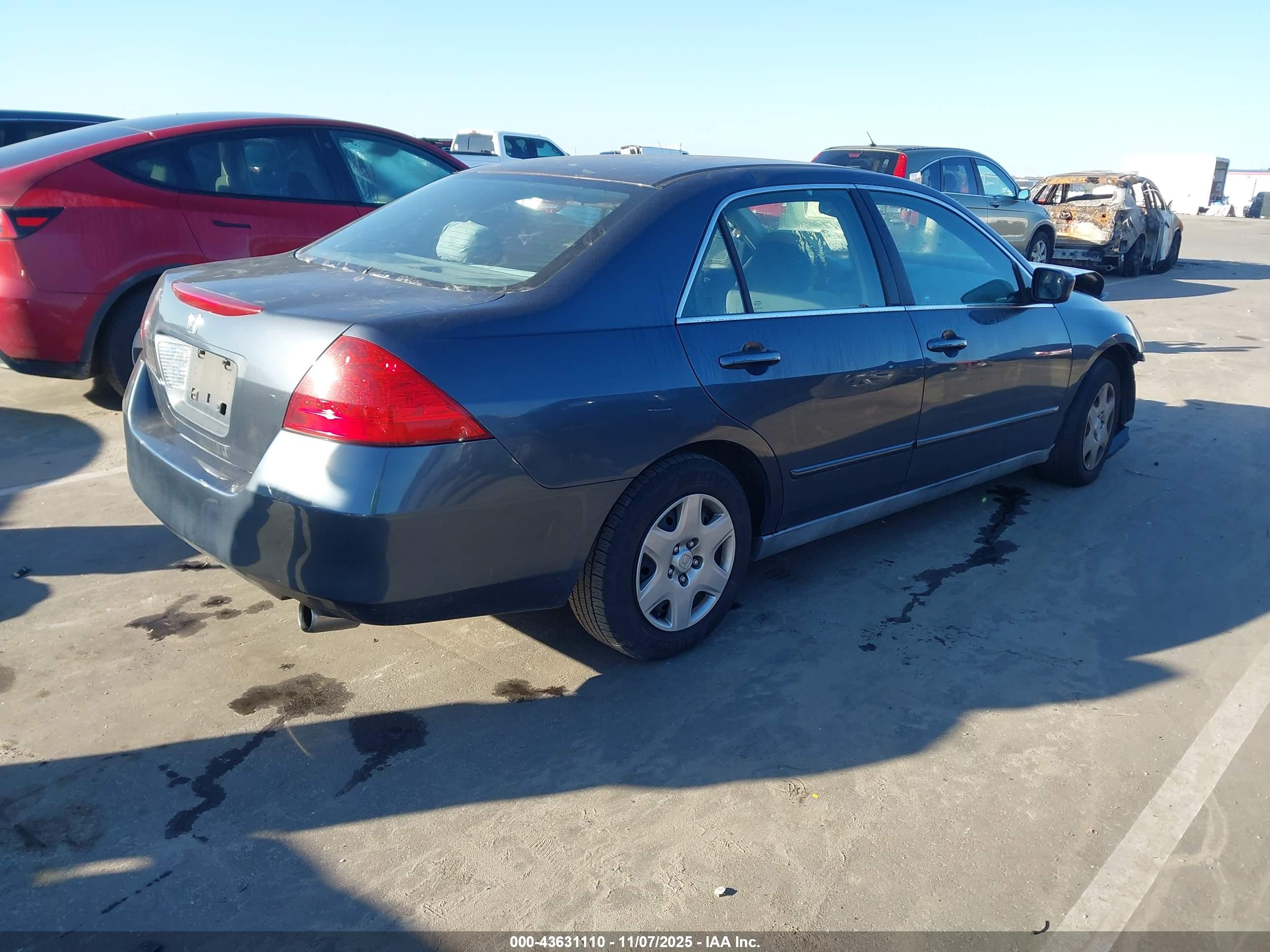 HONDA ACCORD image 4