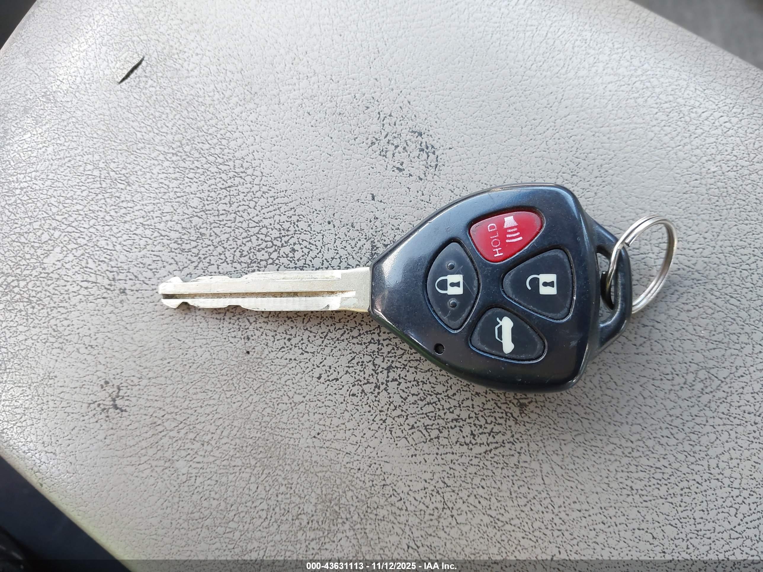 TOYOTA CAMRY image 11