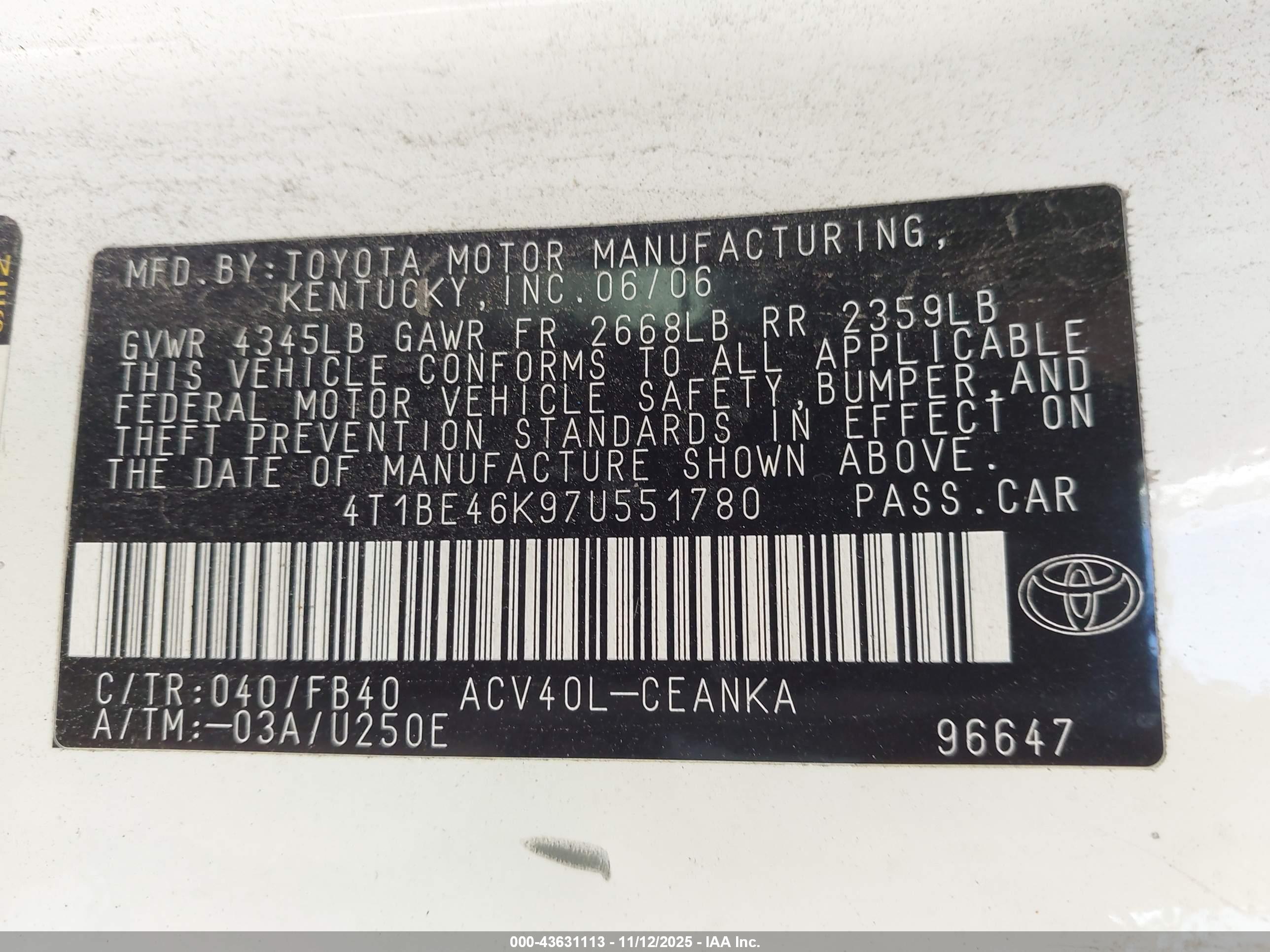 TOYOTA CAMRY image 9