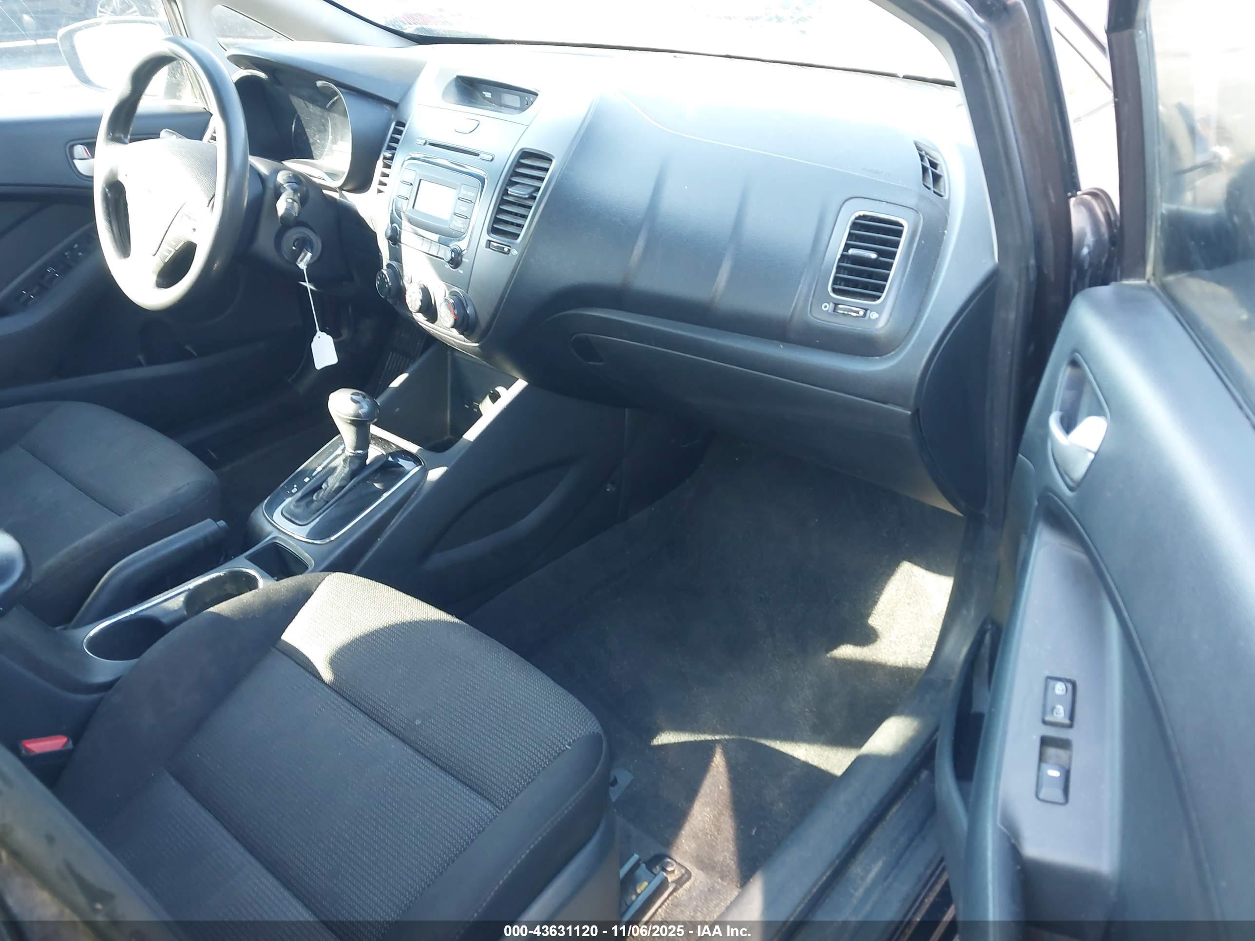 KIA FORTE image 5