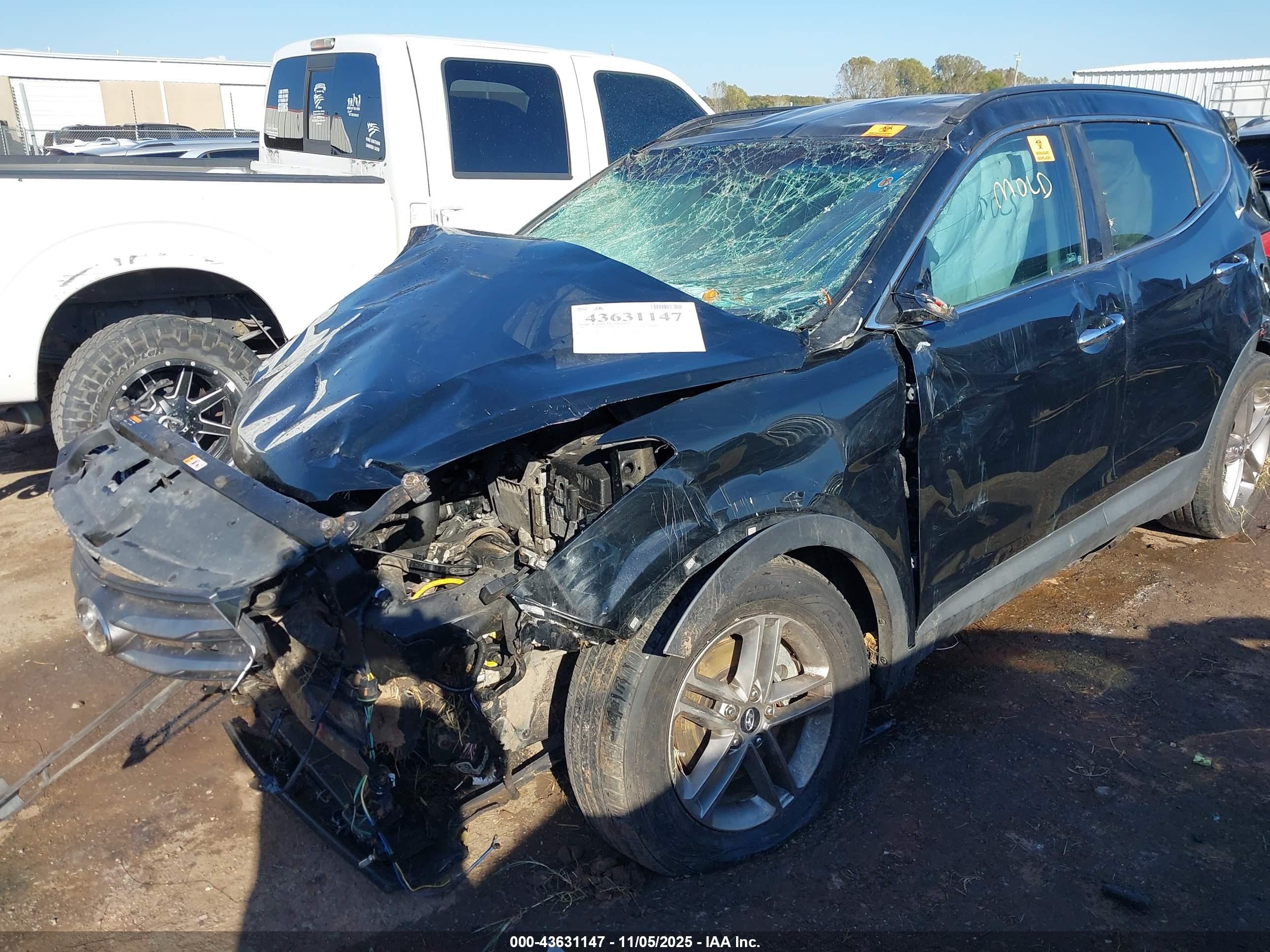 HYUNDAI SANTA image 6