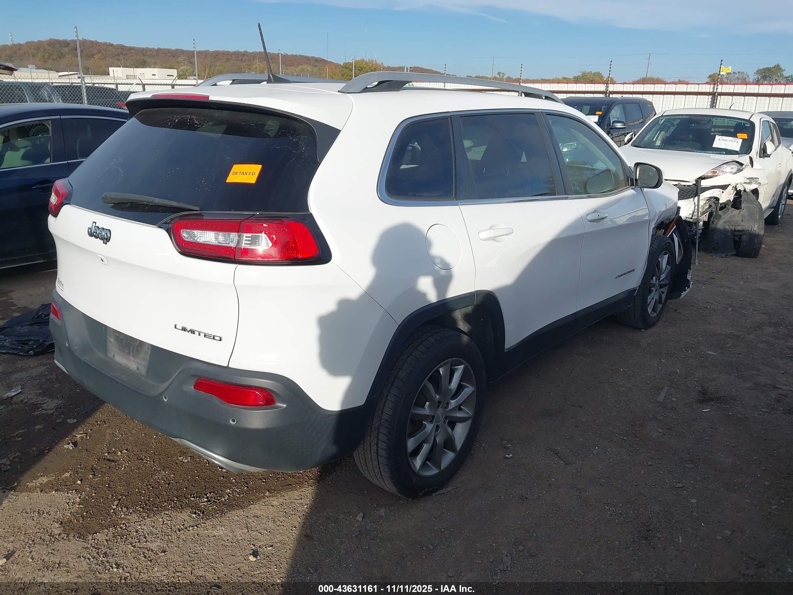 JEEP CHEROKEE image 4