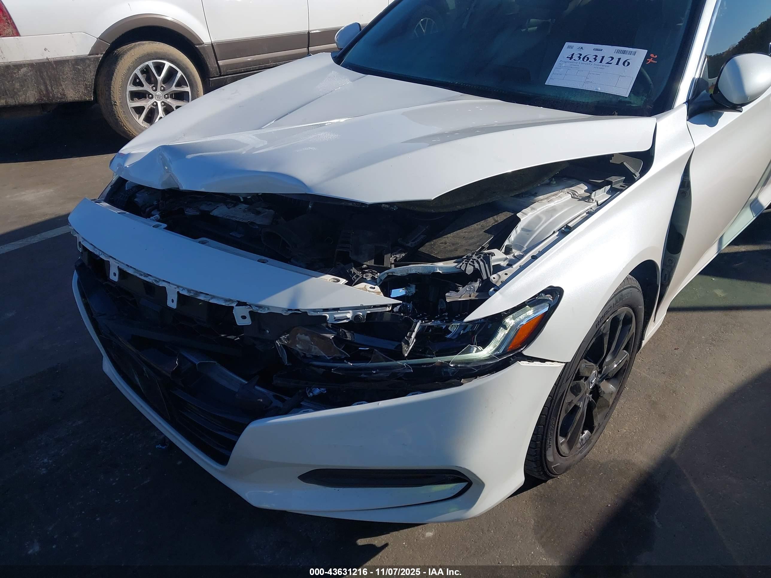 HONDA ACCORD image 6