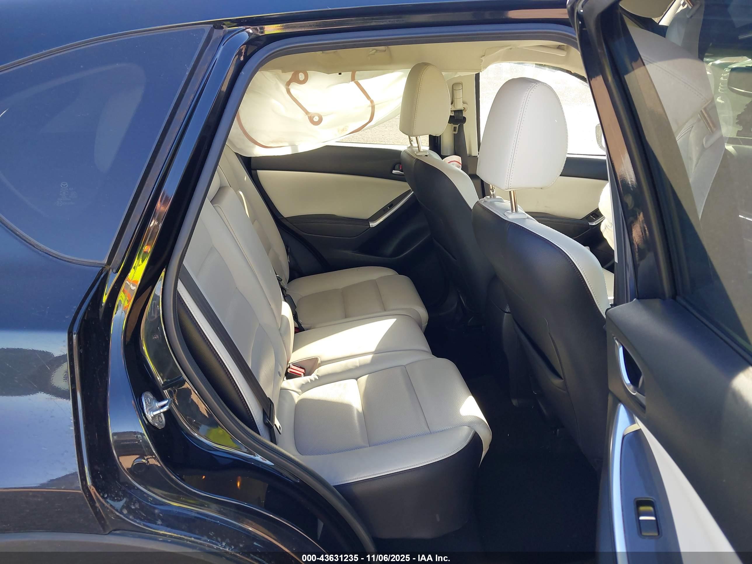 MAZDA CX-5 image 8