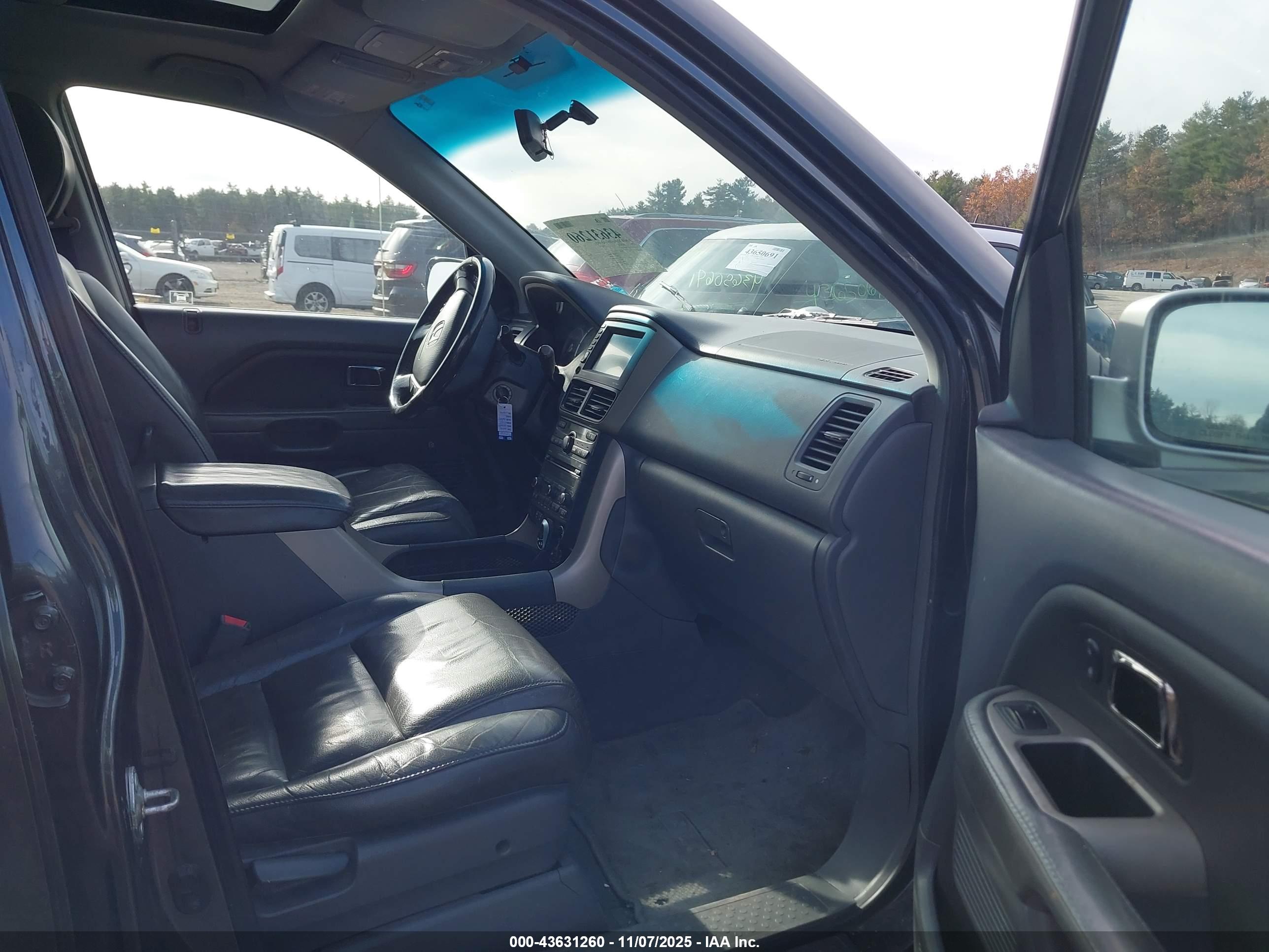 HONDA PILOT image 5