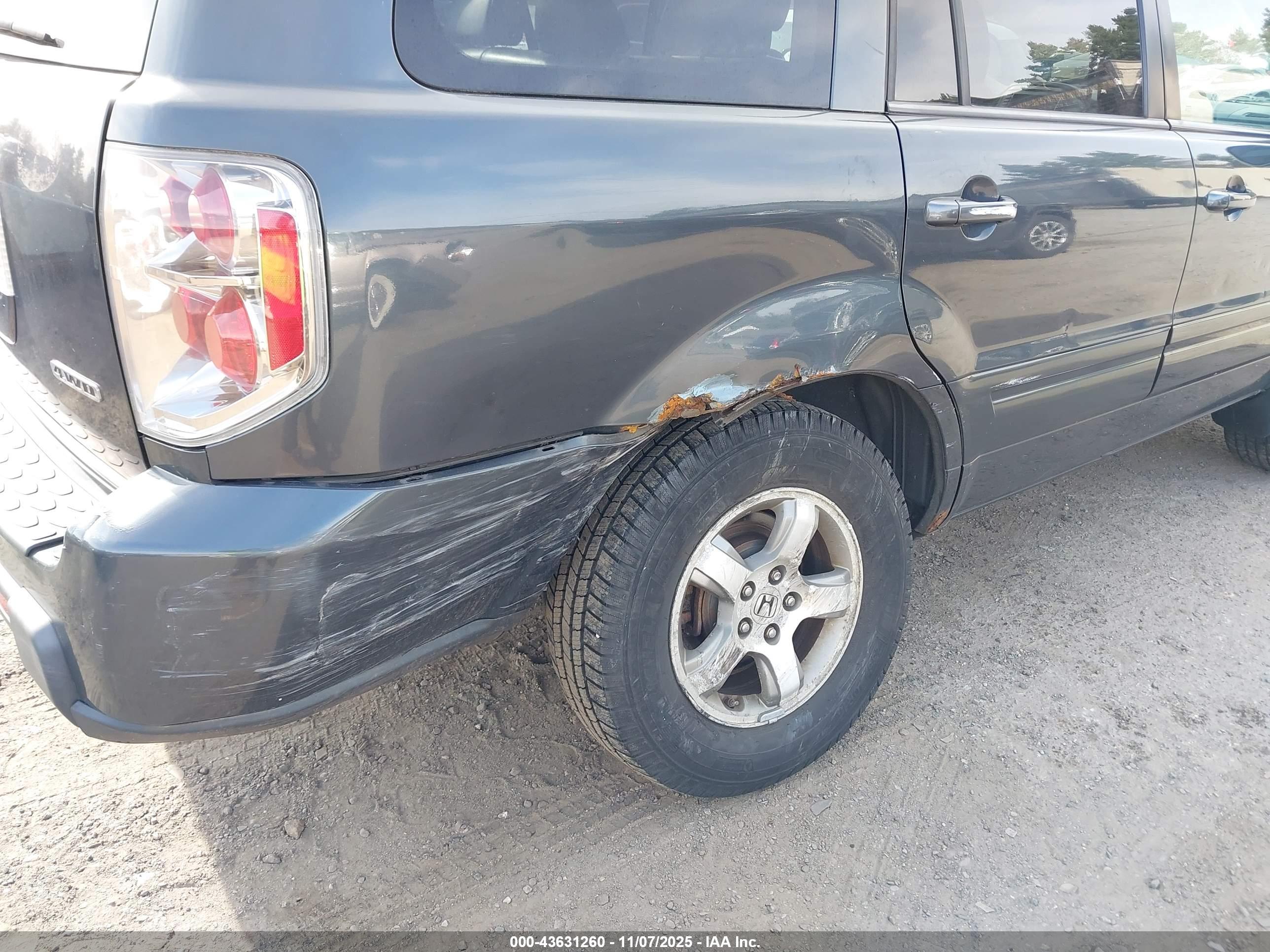 HONDA PILOT image 6
