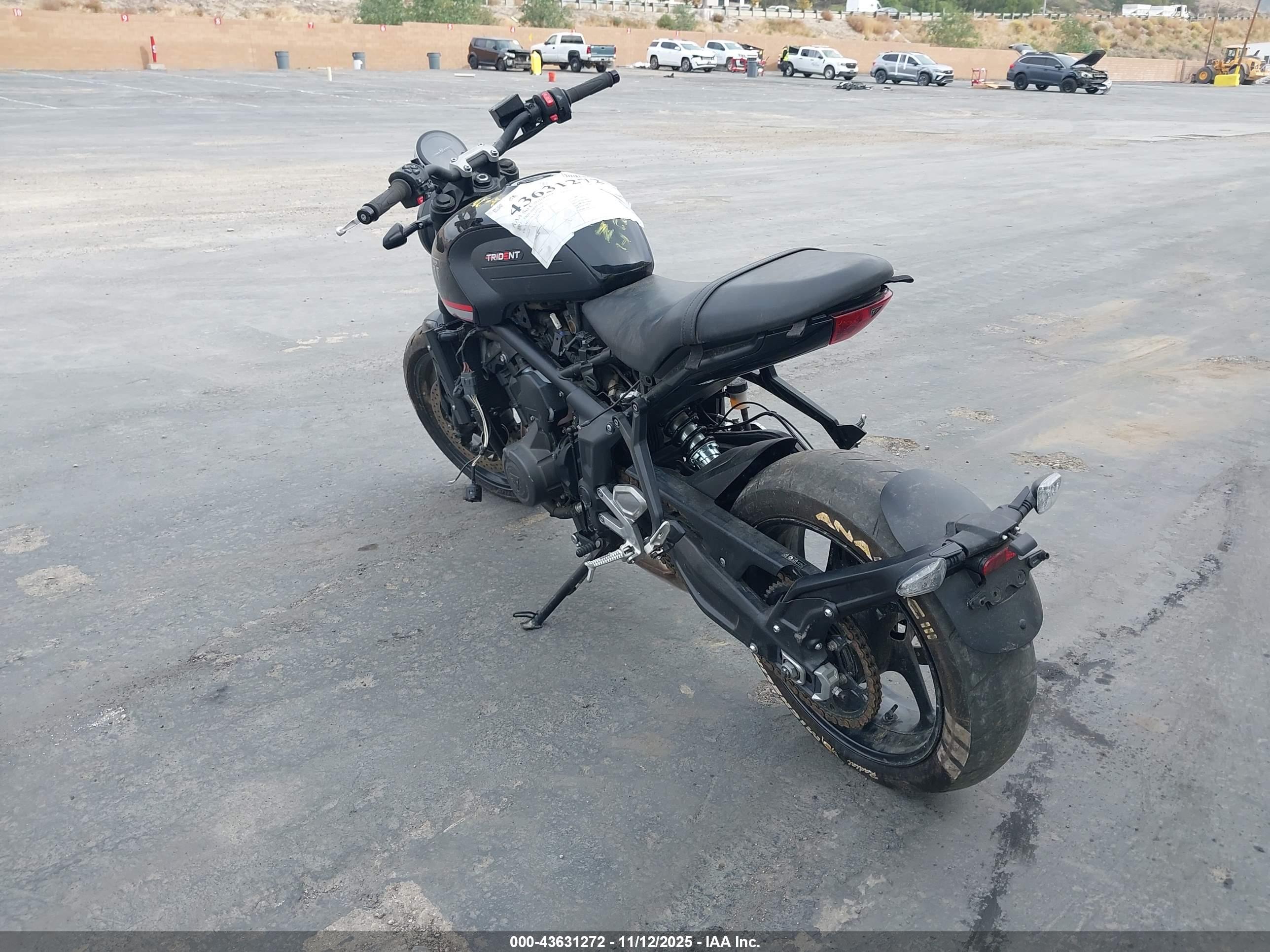 TRIUMPH MOTORCYCLE image 3