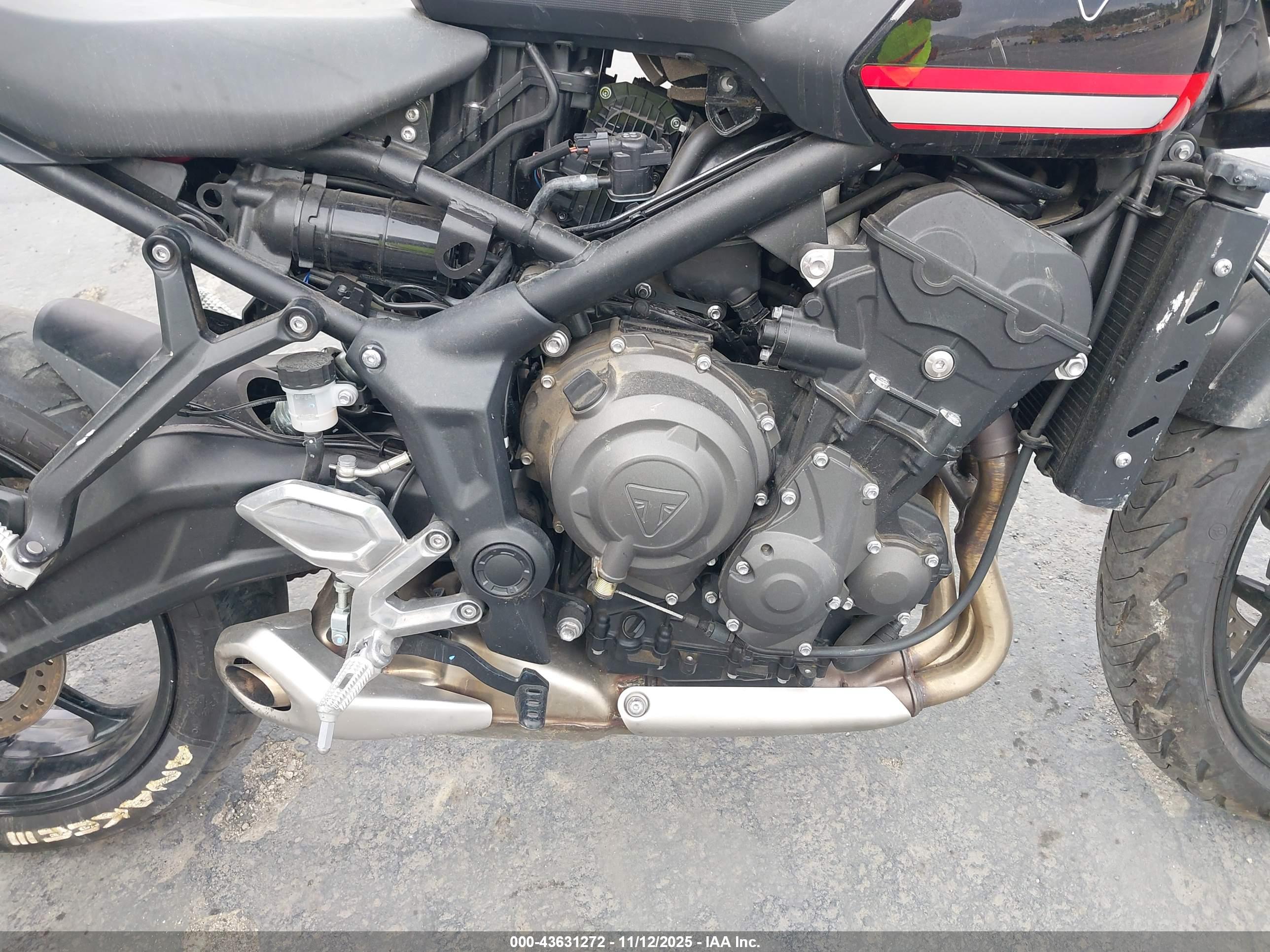 TRIUMPH MOTORCYCLE image 8