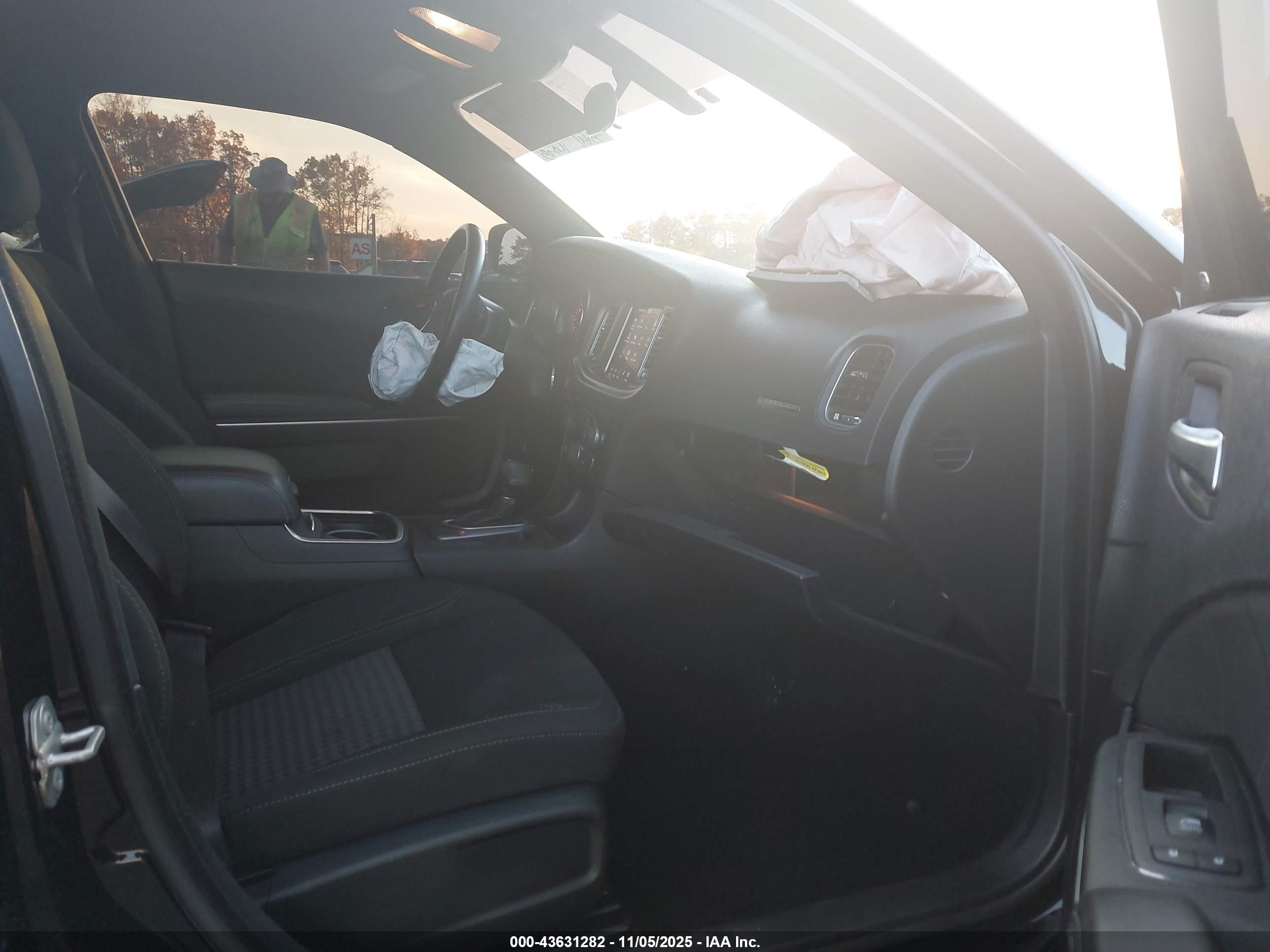 DODGE CHARGER image 5