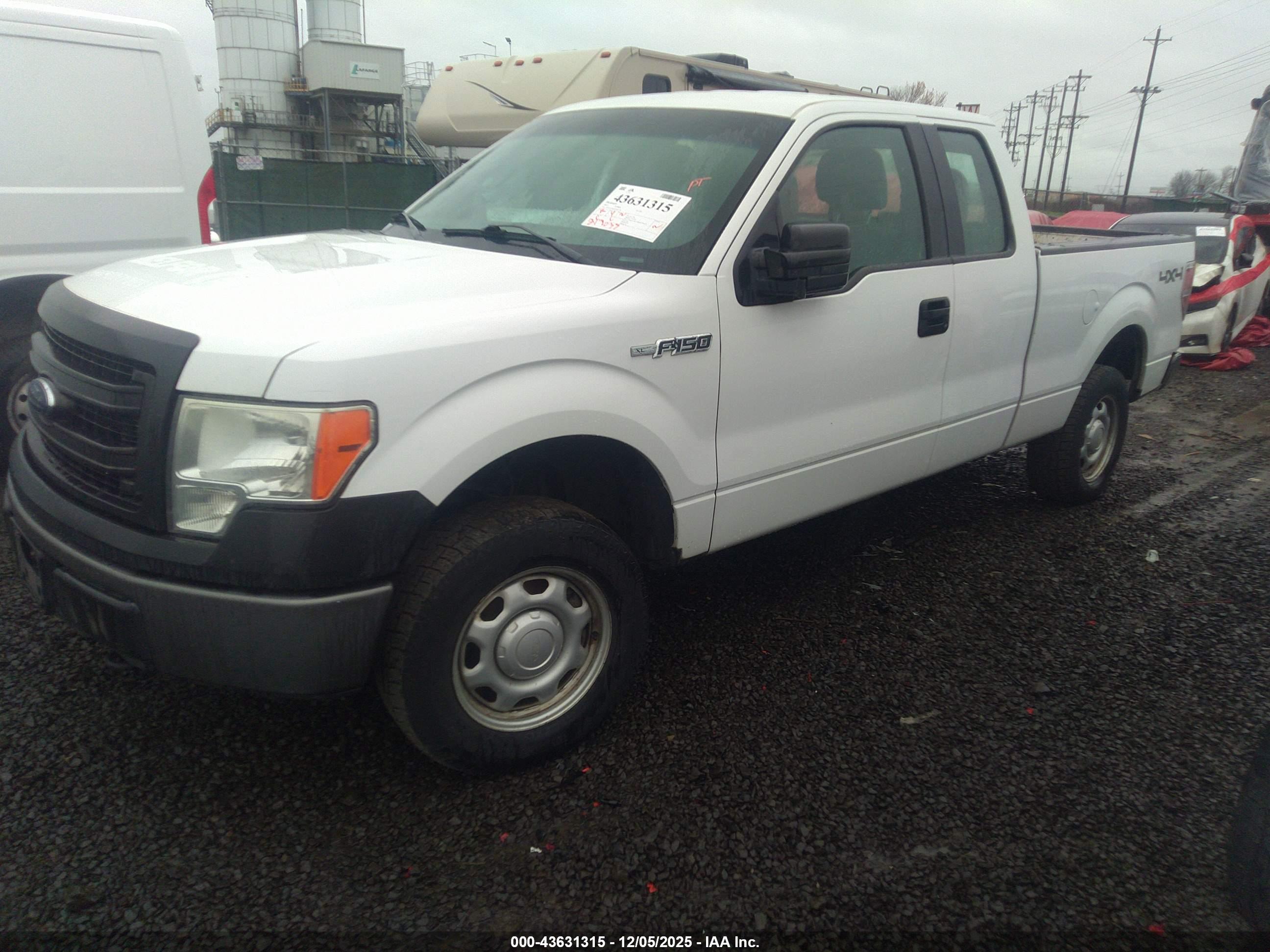 FORD F-150 image 2