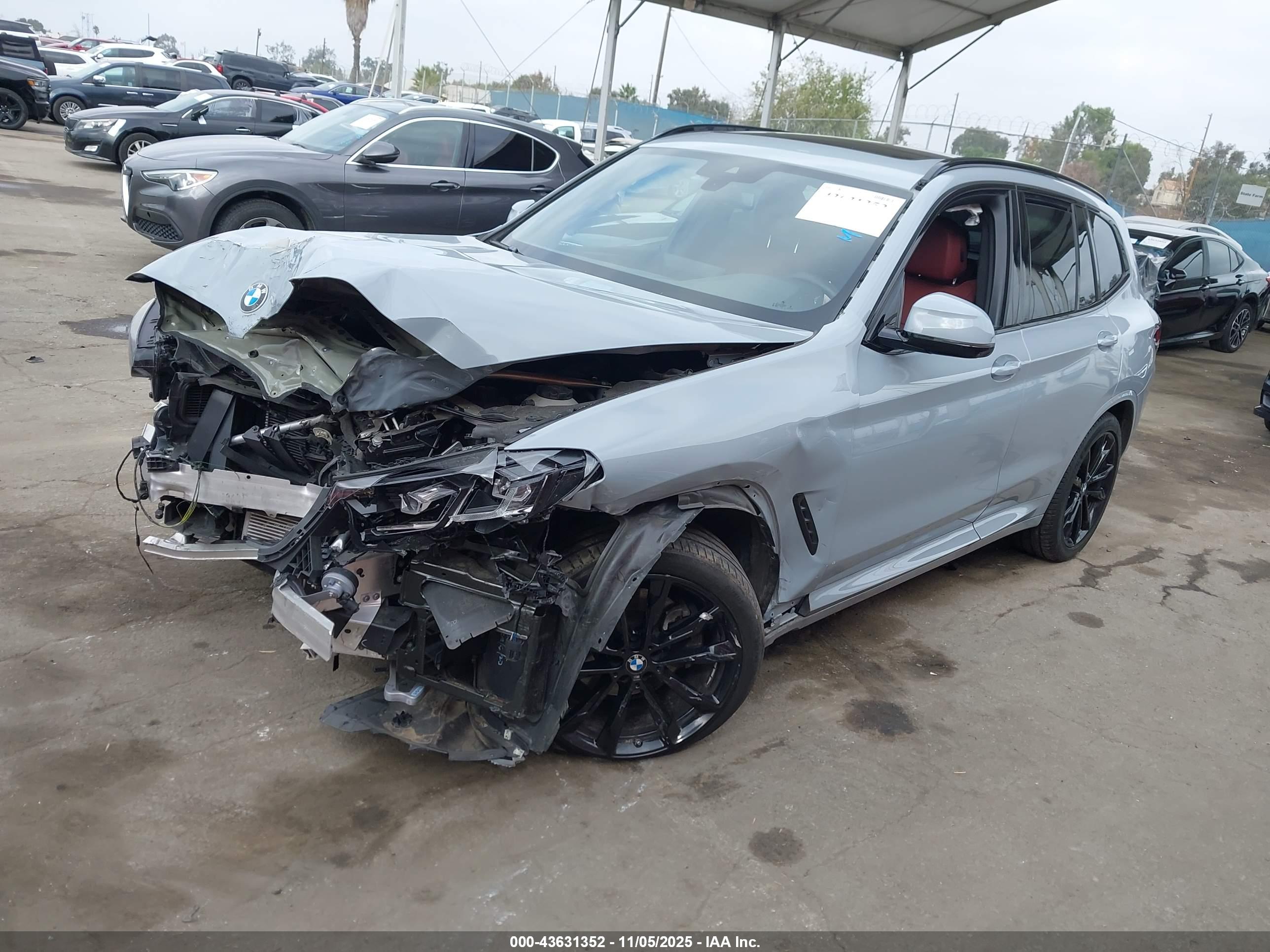 BMW X3 image 2