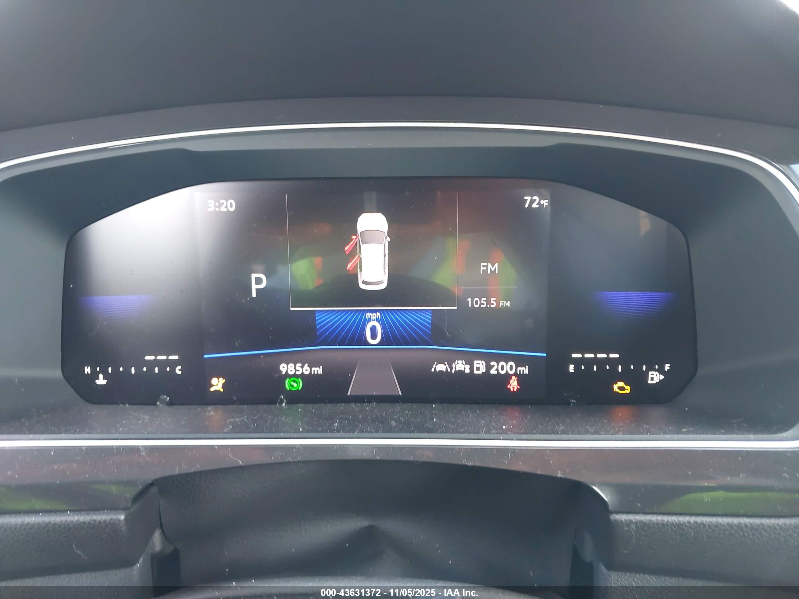 VOLKSWAGEN TIGUAN image 7