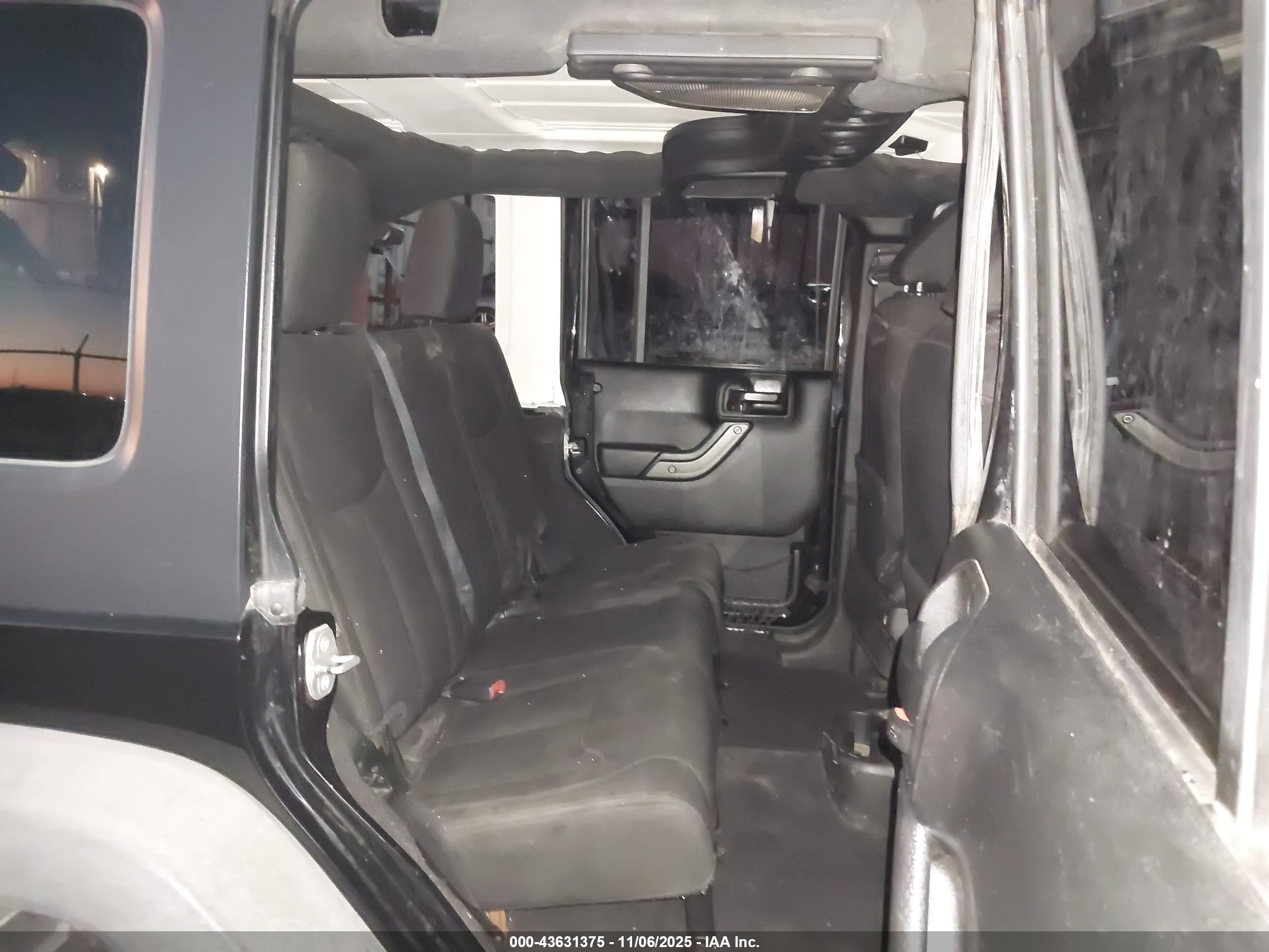 JEEP WRANGLER image 8