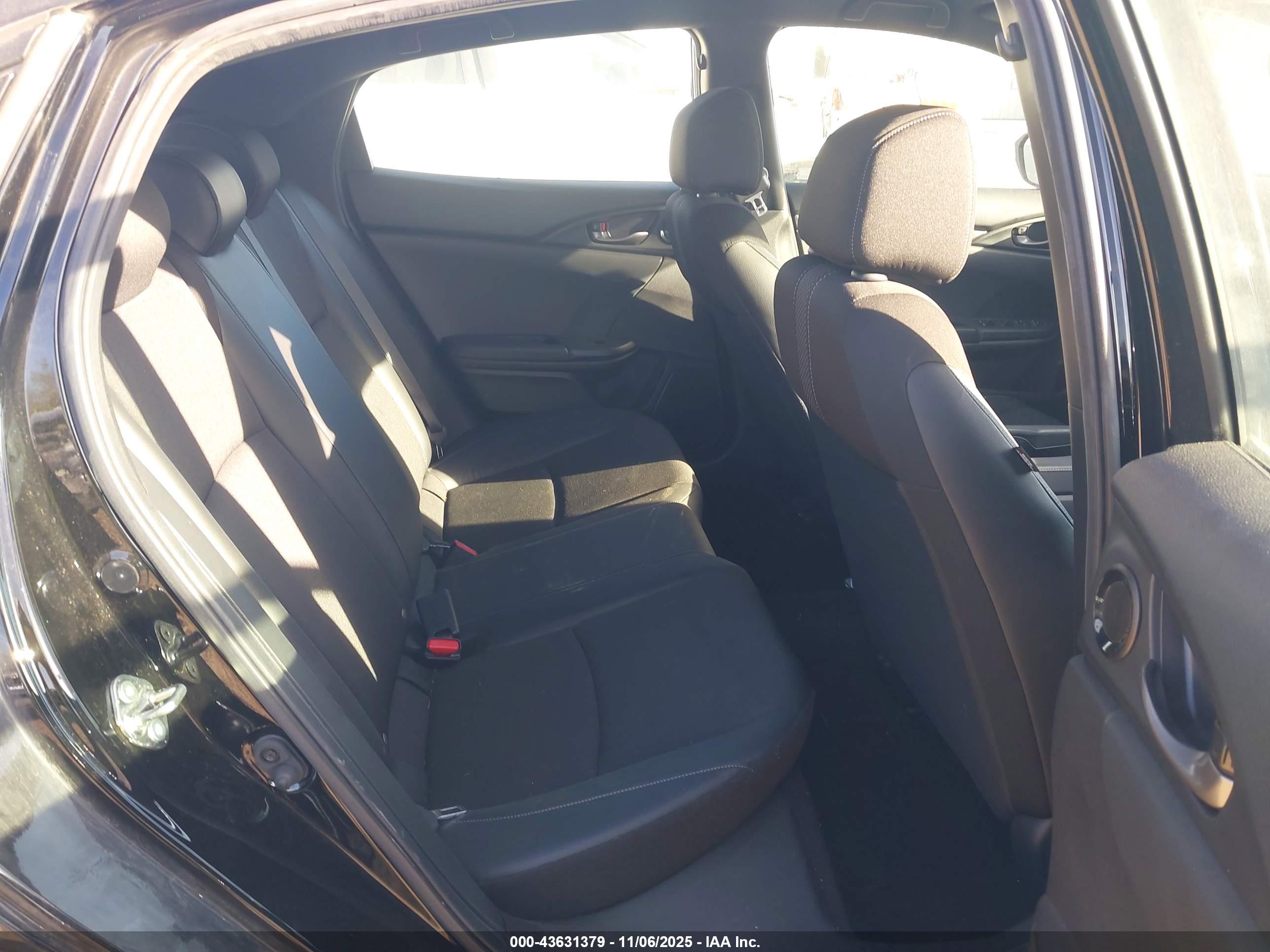 HONDA CIVIC image 8
