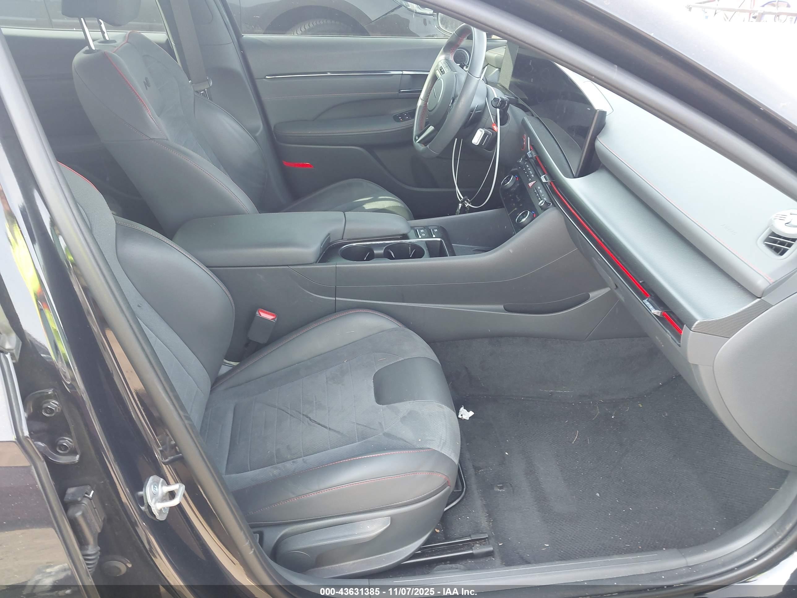 HYUNDAI SONATA image 5