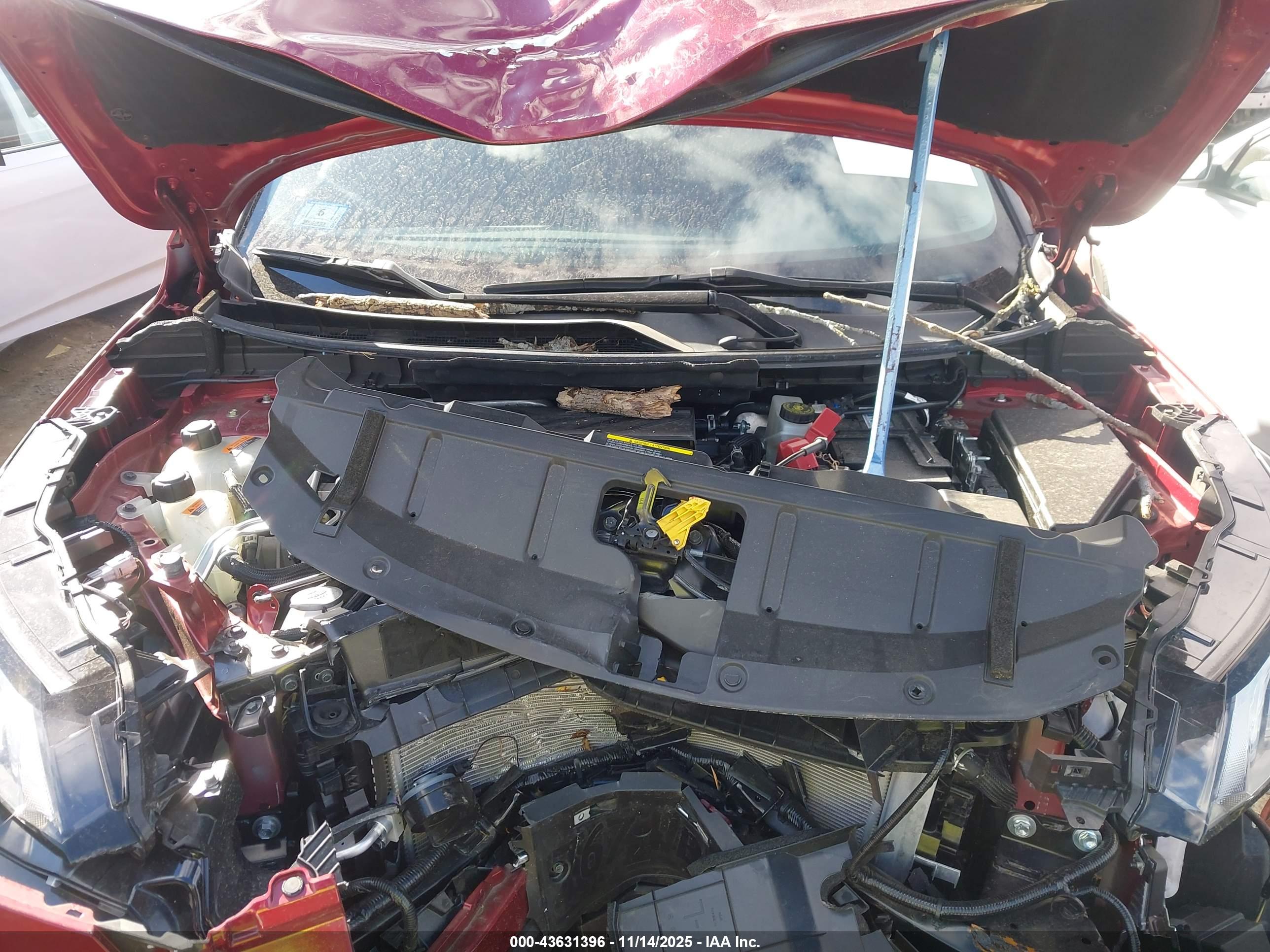 NISSAN ROGUE image 10