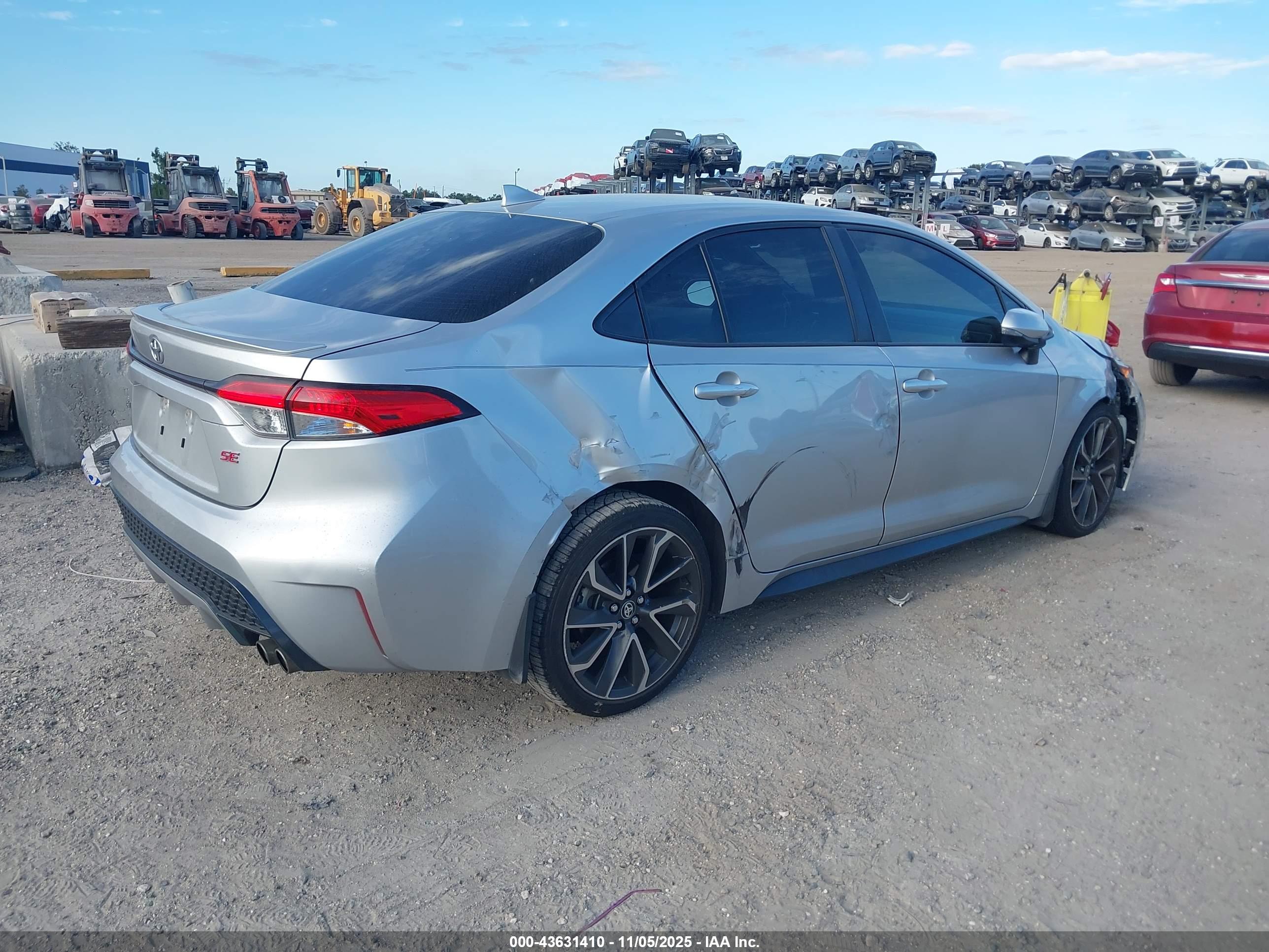 TOYOTA COROLLA image 4