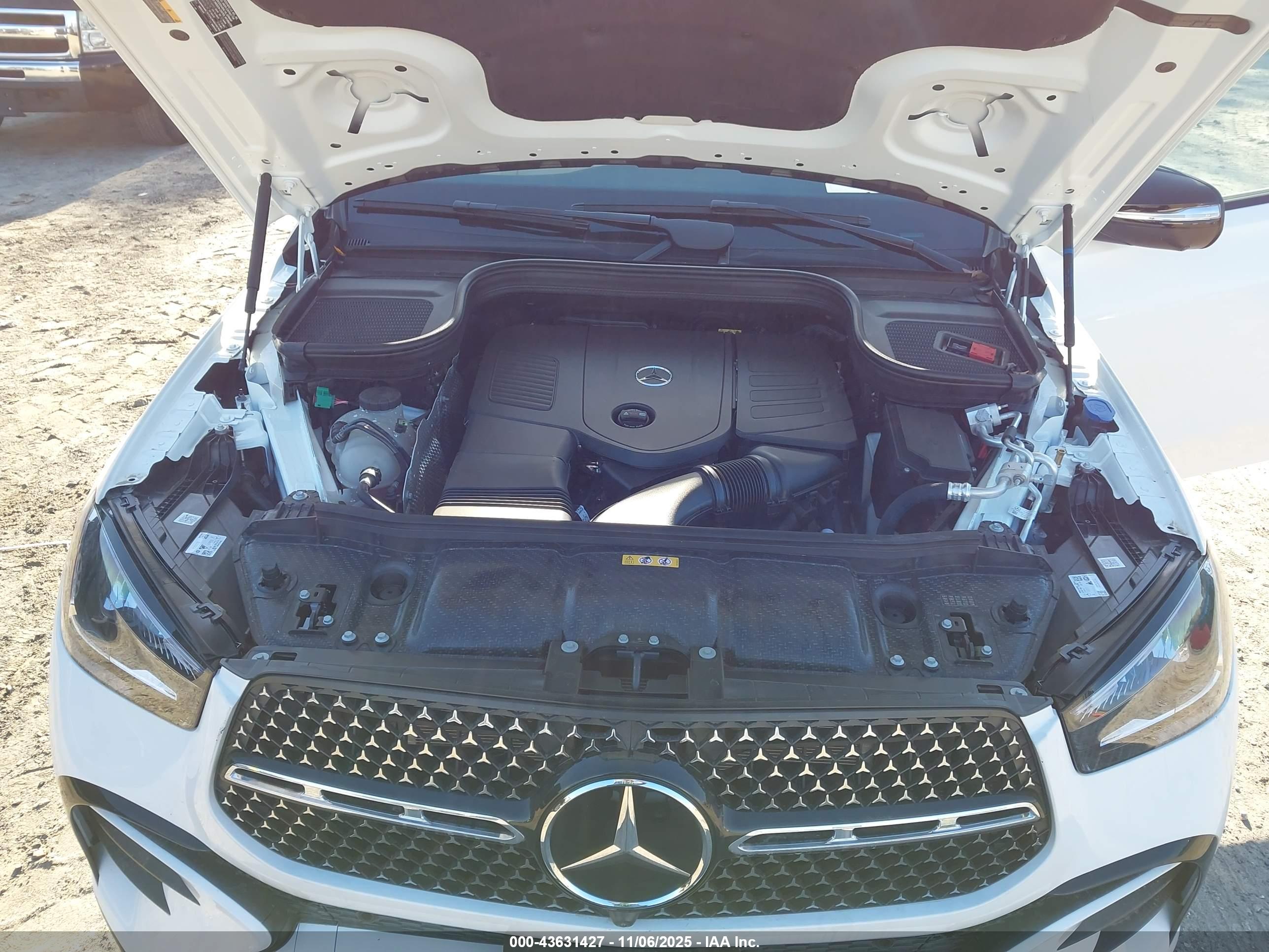 MERCEDES-BENZ GLE image 10