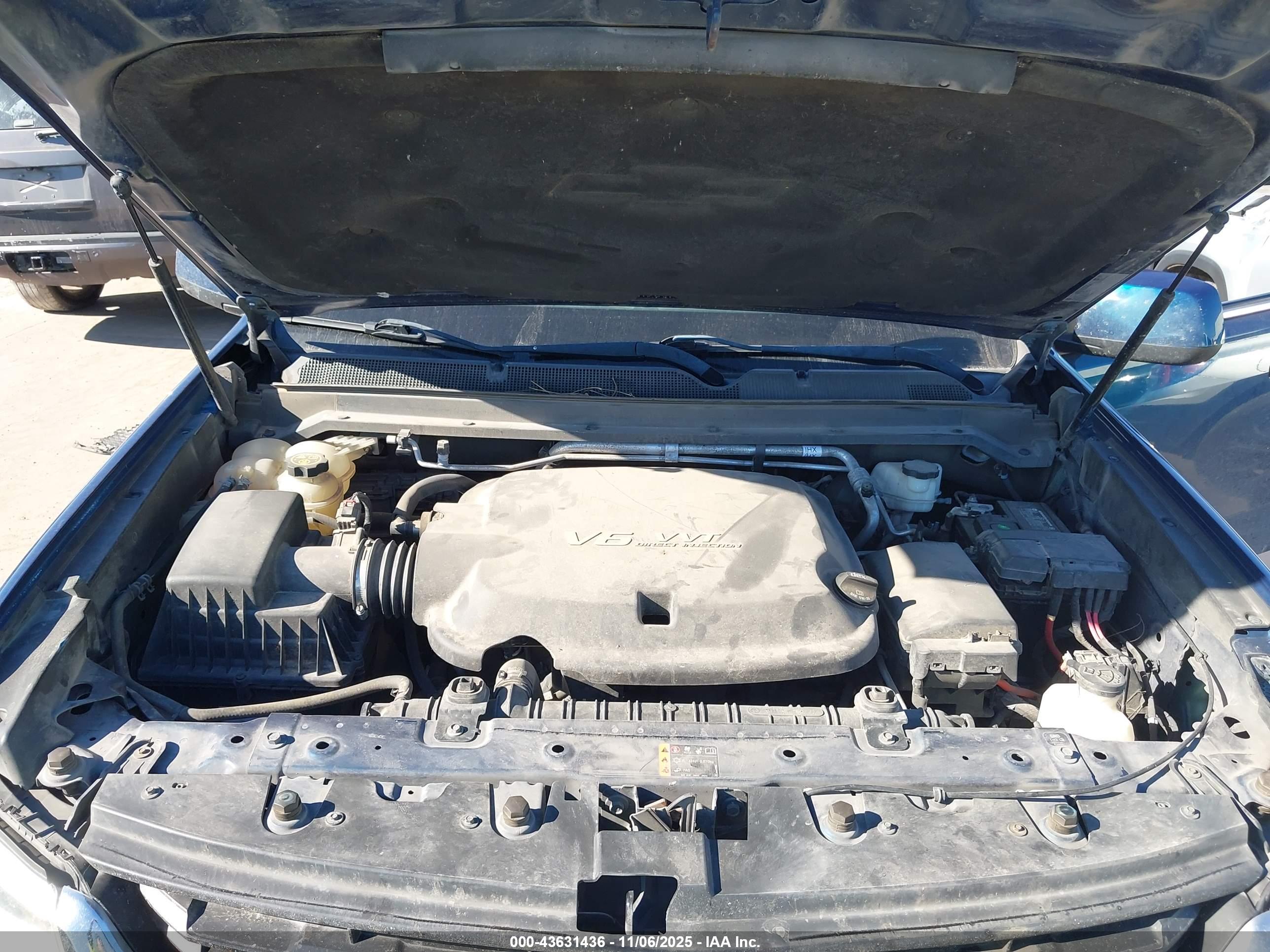 CHEVROLET COLORADO image 10