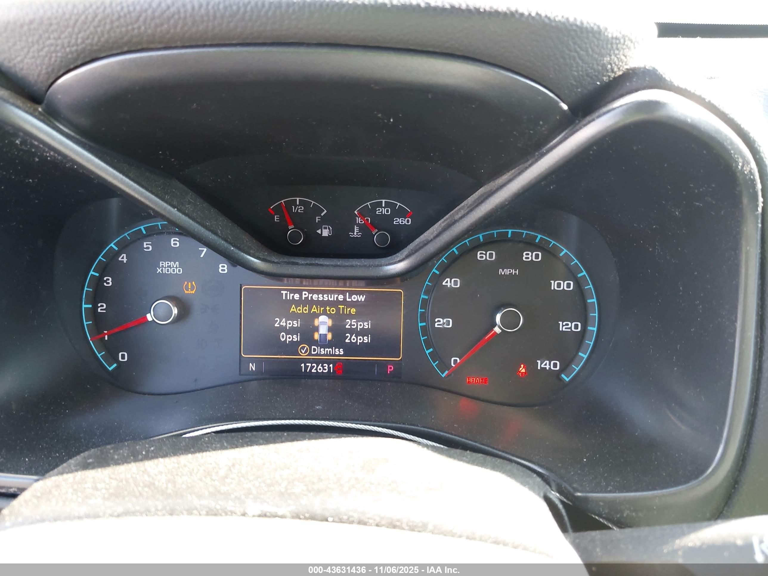 CHEVROLET COLORADO image 7