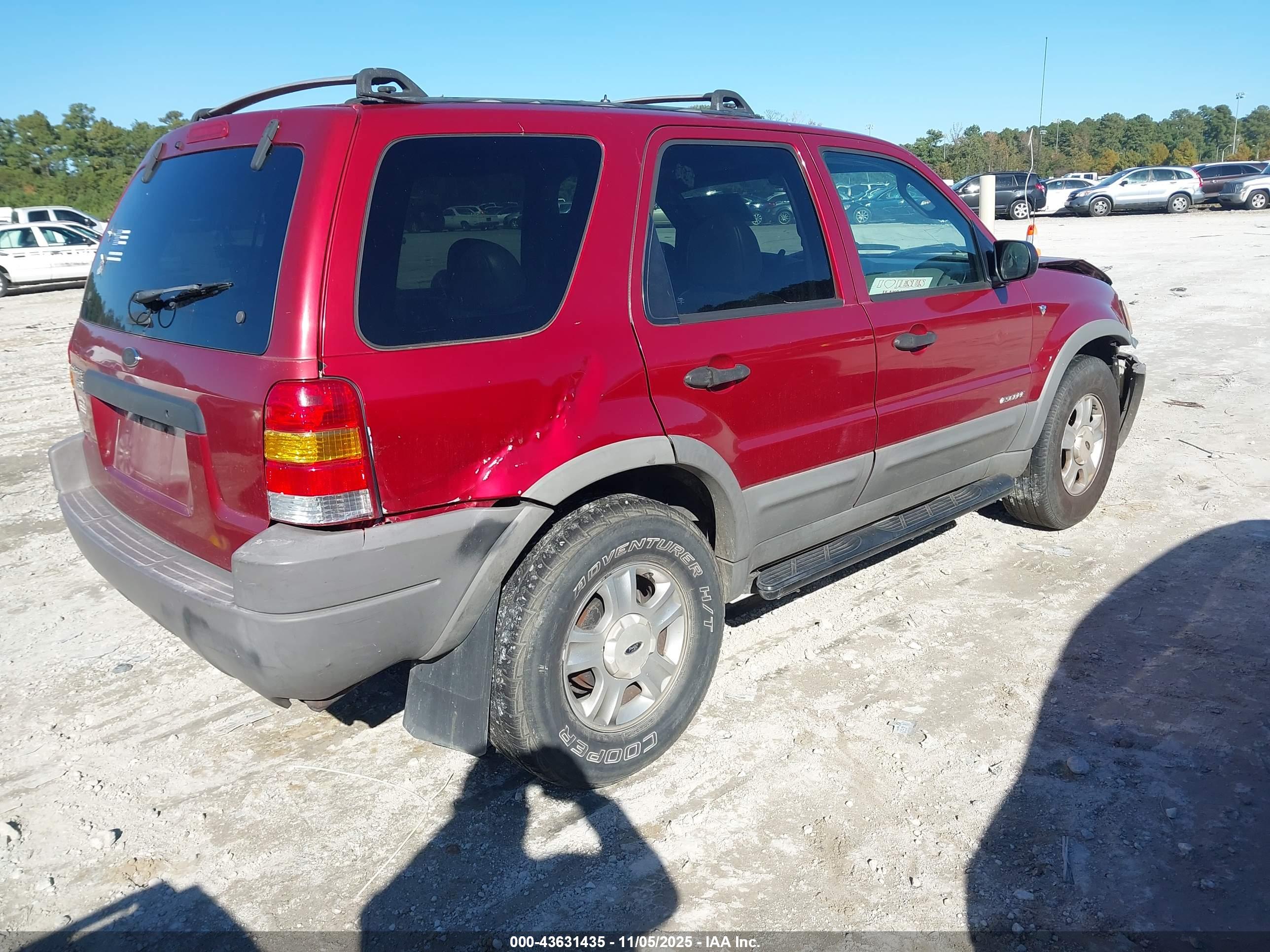 FORD ESCAPE image 4