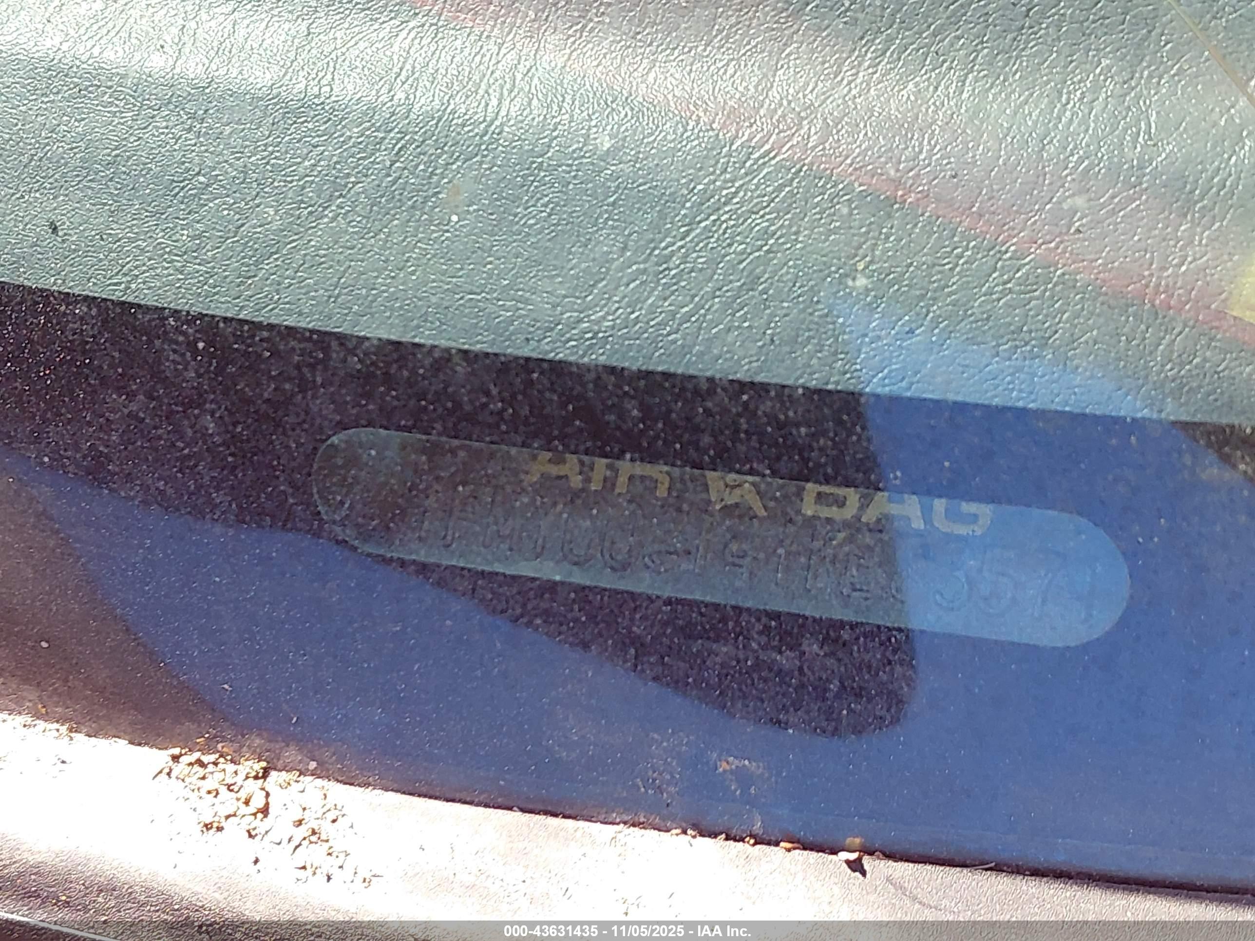 FORD ESCAPE image 9