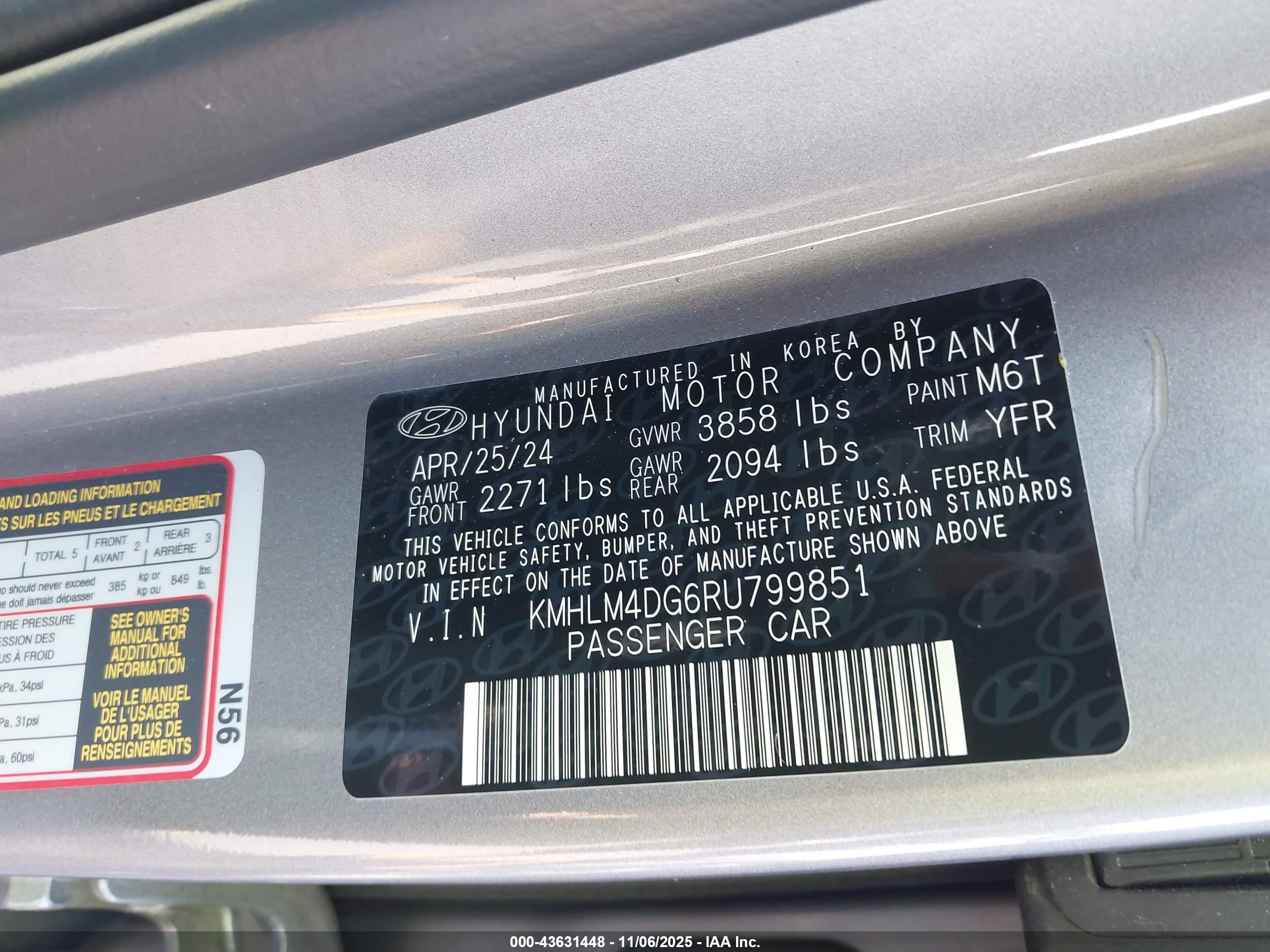 HYUNDAI ELANTRA image 9