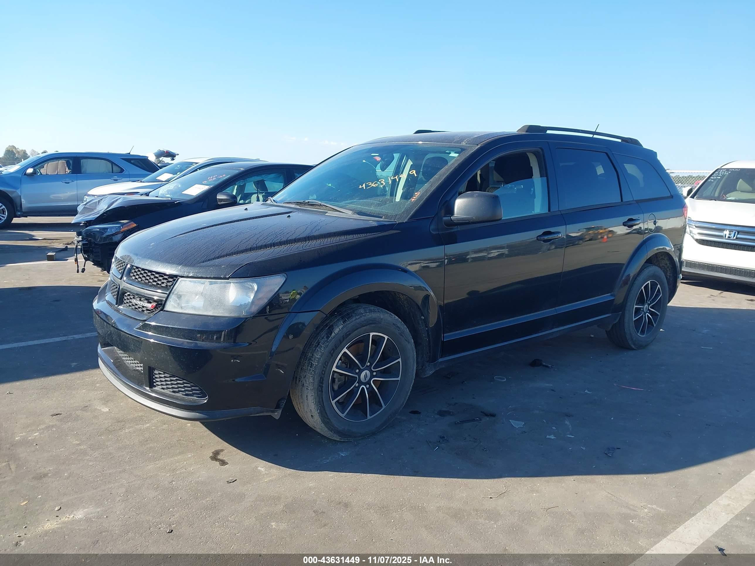 DODGE JOURNEY image 2