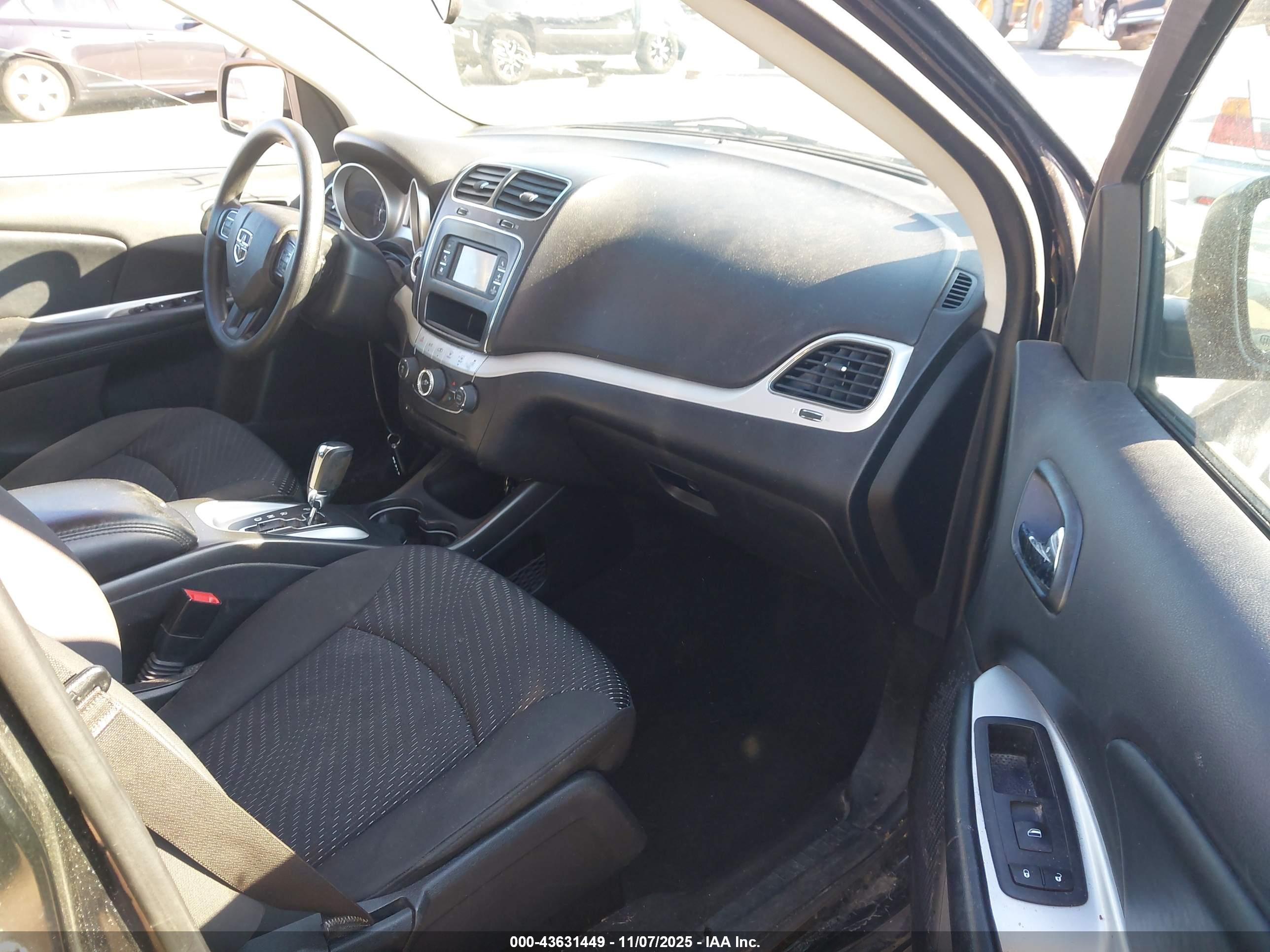 DODGE JOURNEY image 5