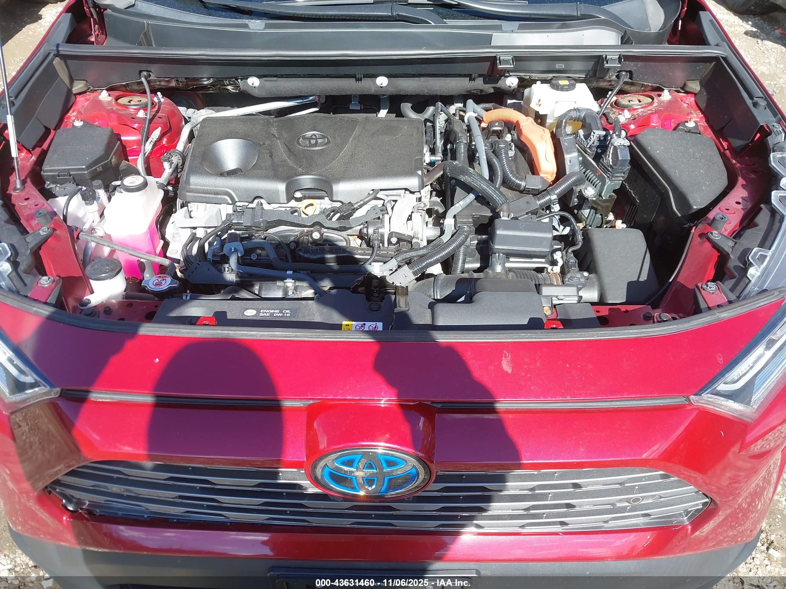 TOYOTA RAV4 image 10