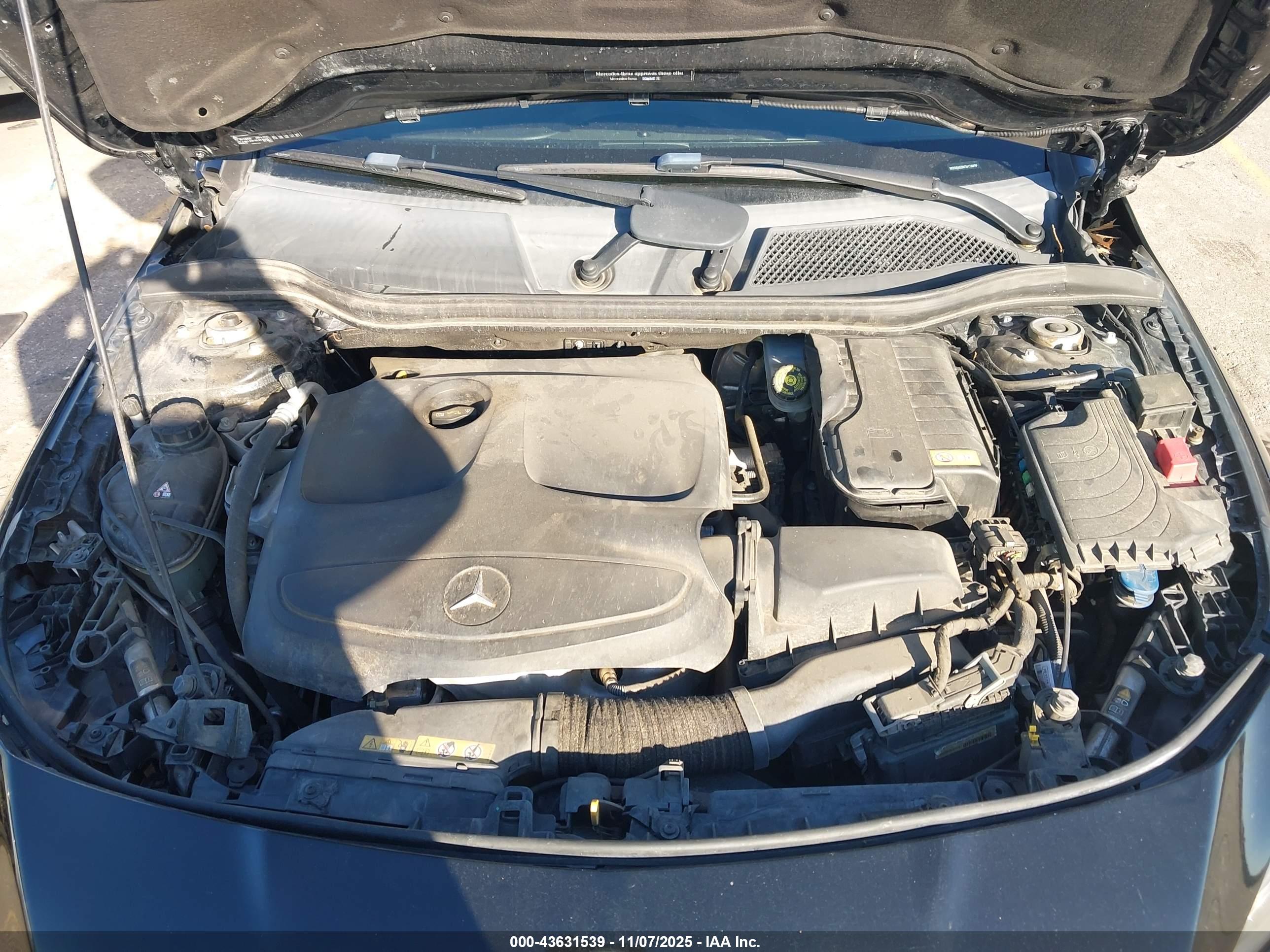 MERCEDES-BENZ CLA image 10