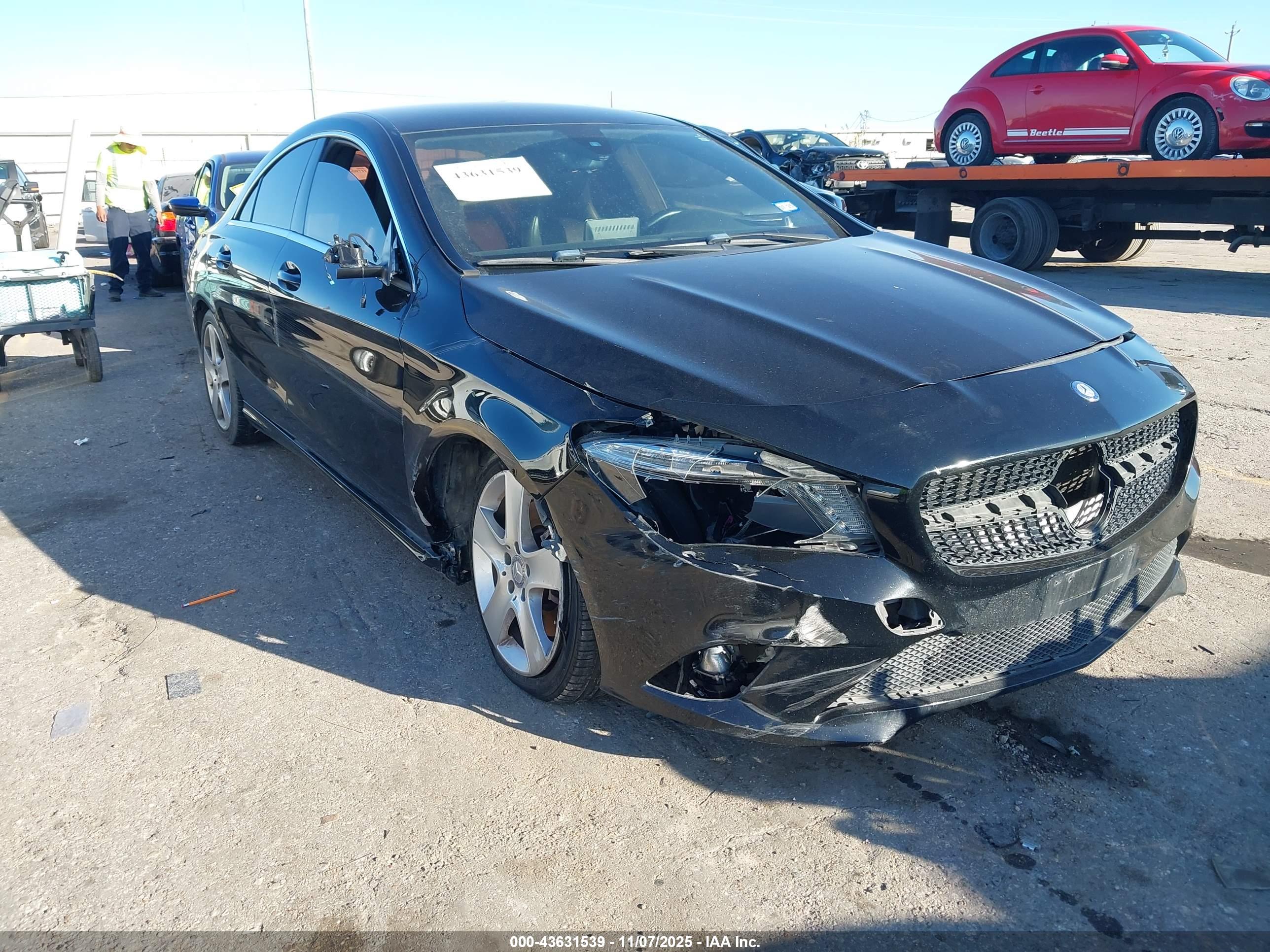 MERCEDES-BENZ CLA image 6