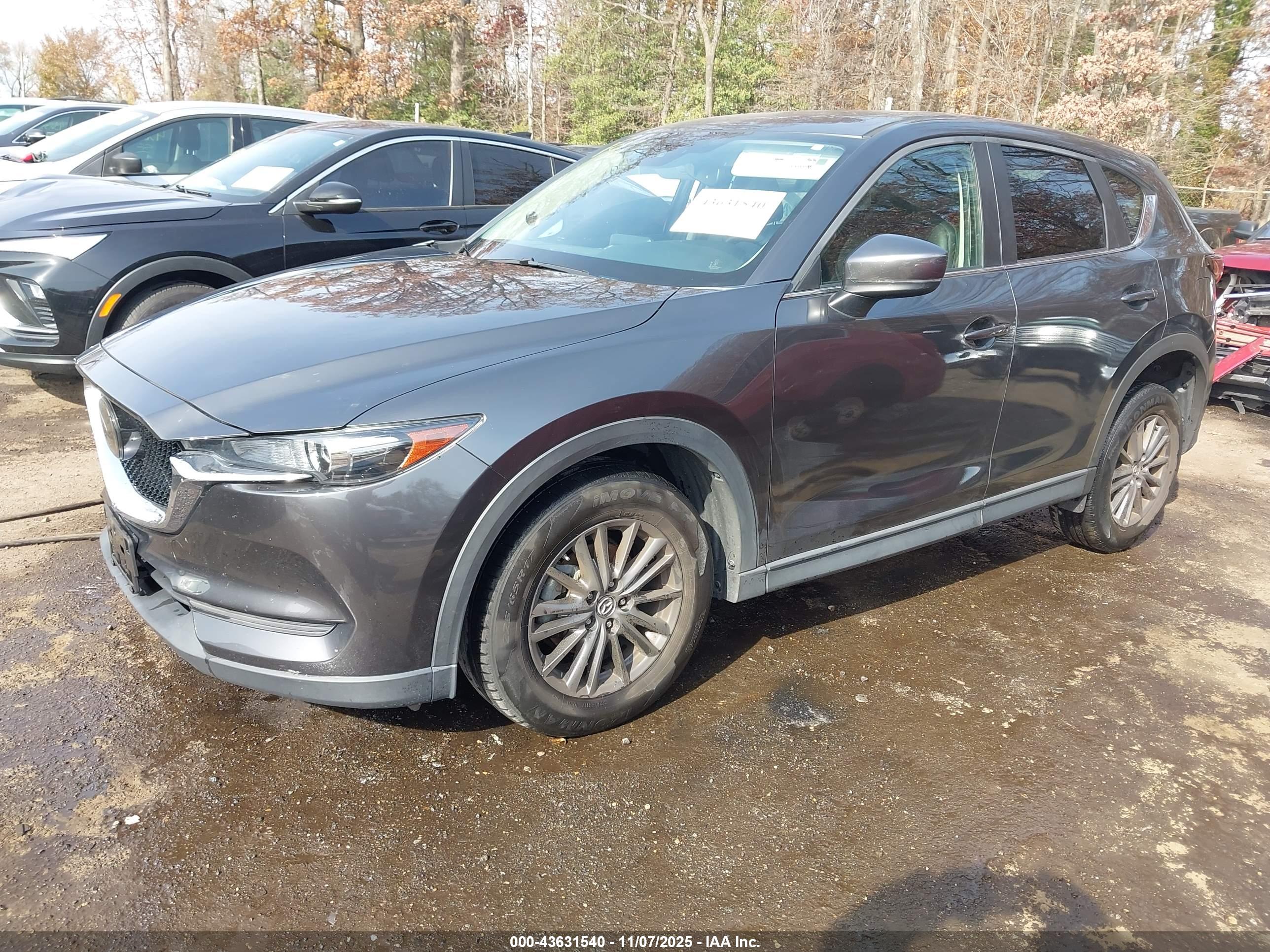 MAZDA CX-5 image 2