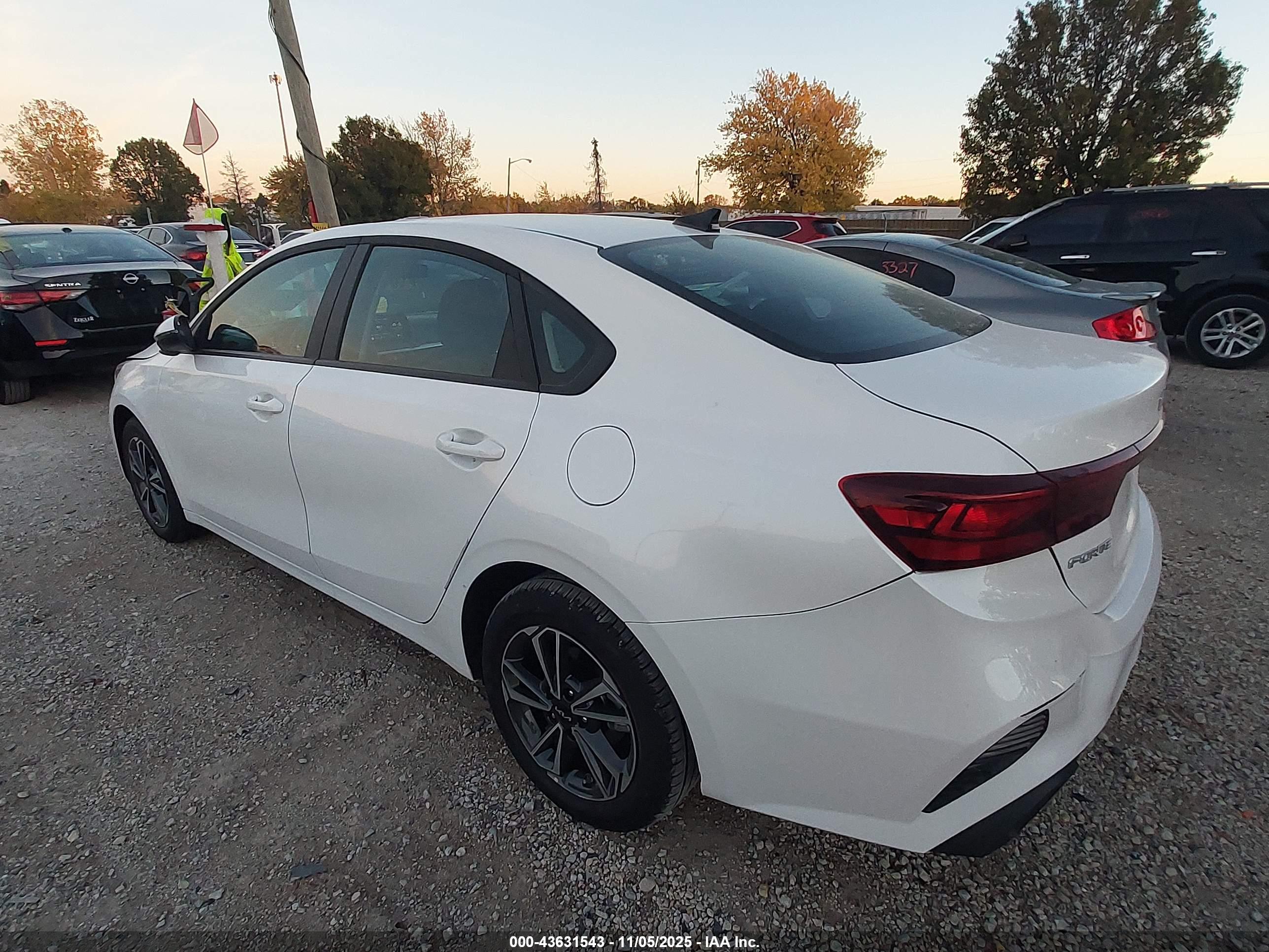 KIA FORTE image 3