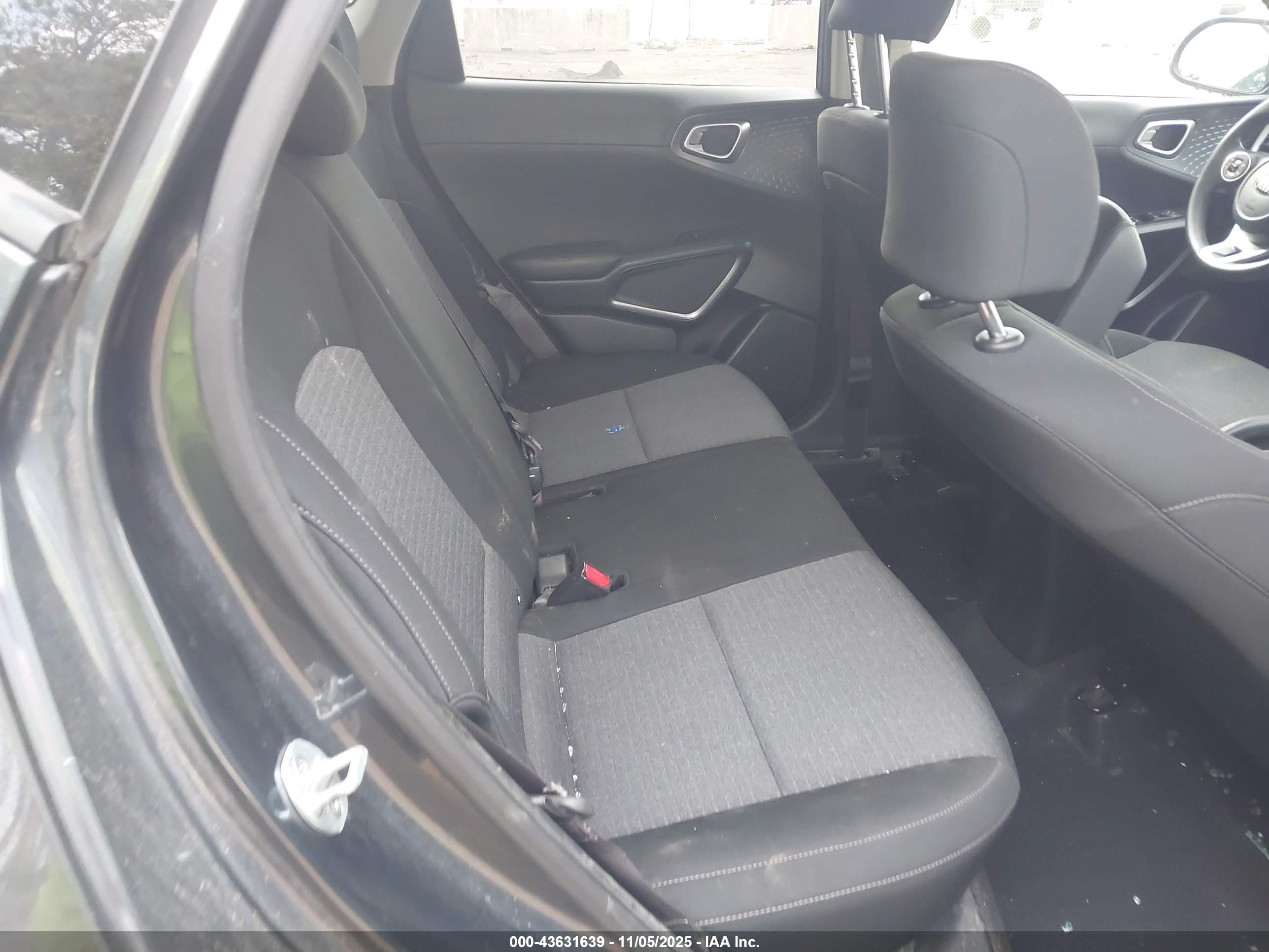 KIA SOUL image 8