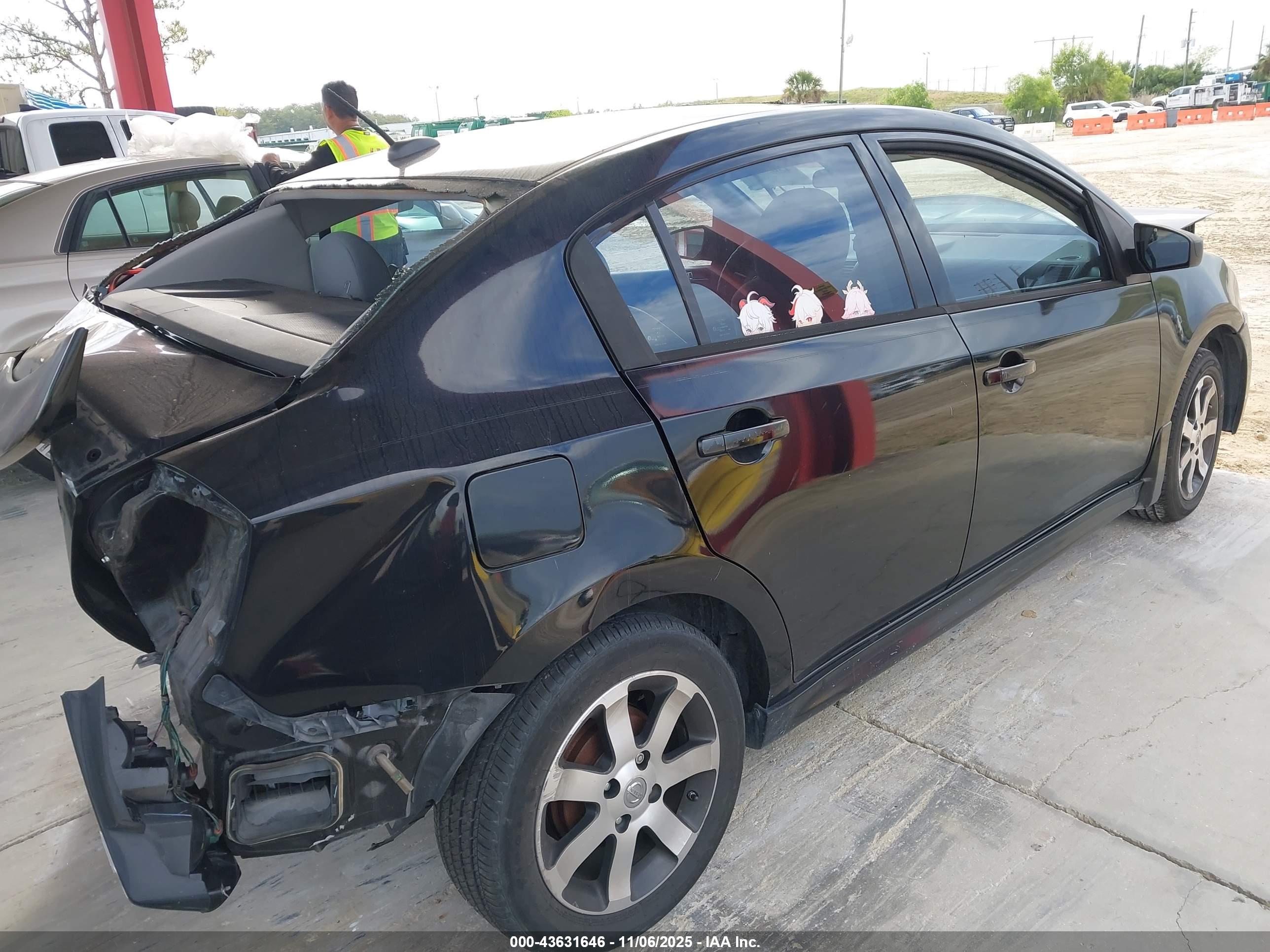 NISSAN SENTRA image 4
