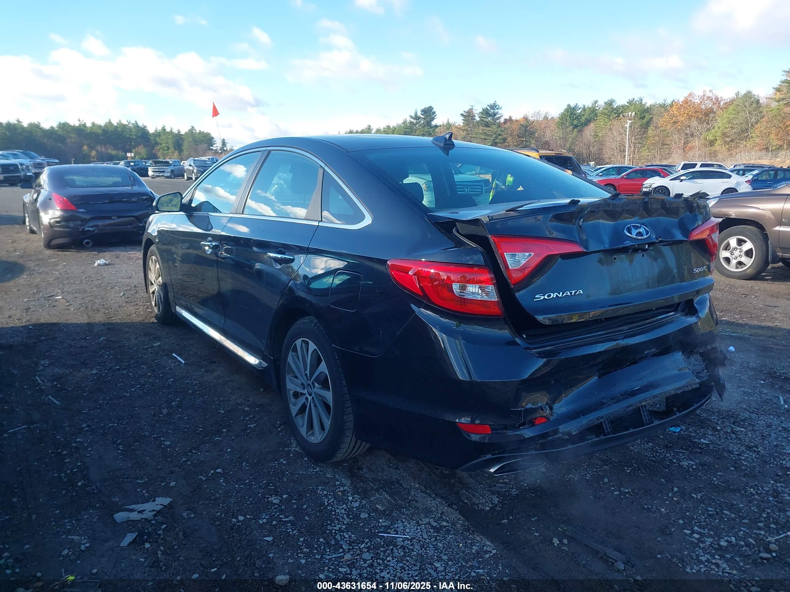 HYUNDAI SONATA image 3