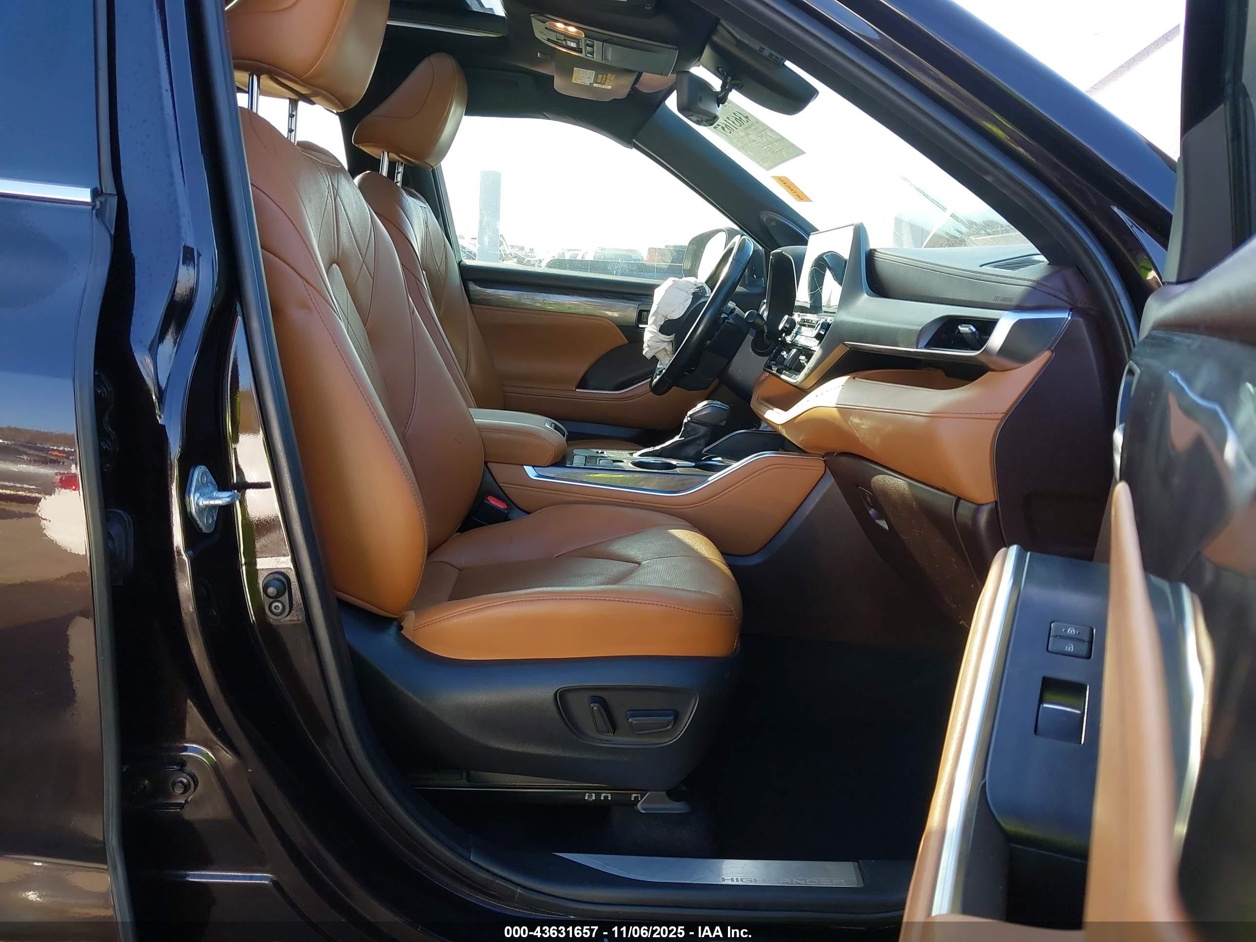 TOYOTA HIGHLANDER image 5